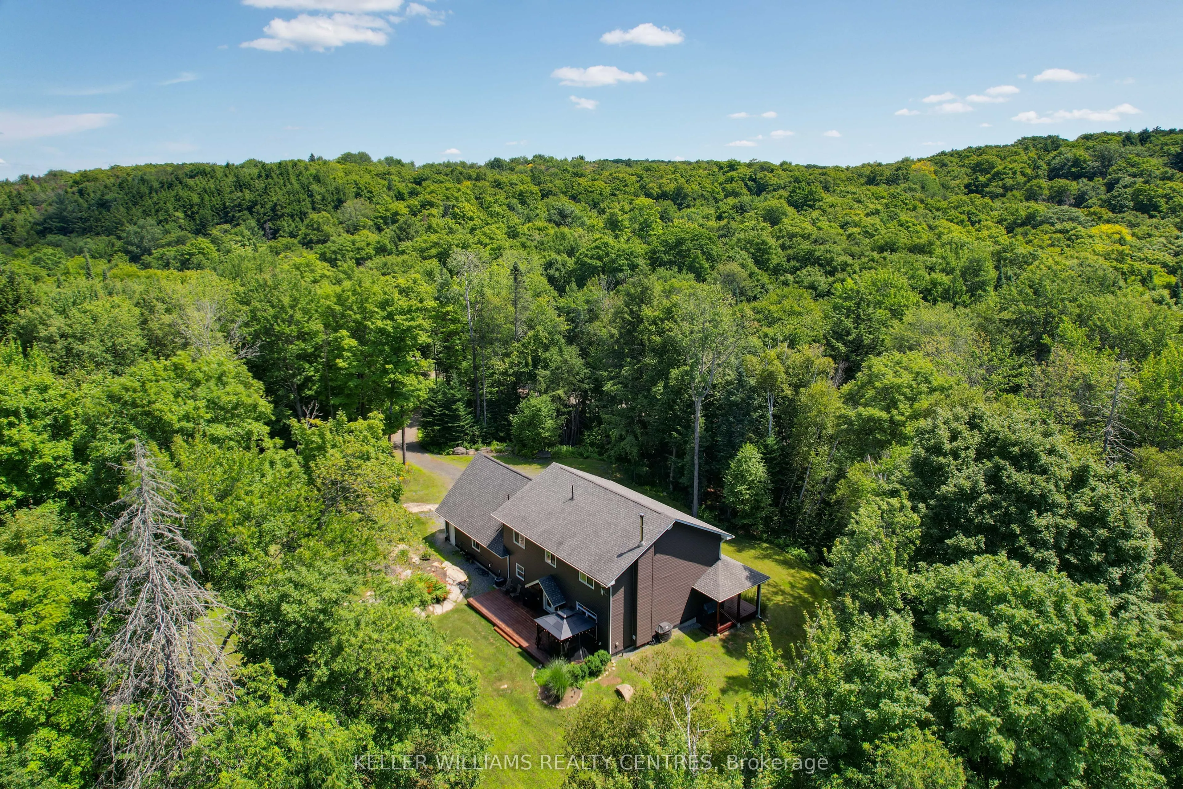 96 Lindgren Road E
