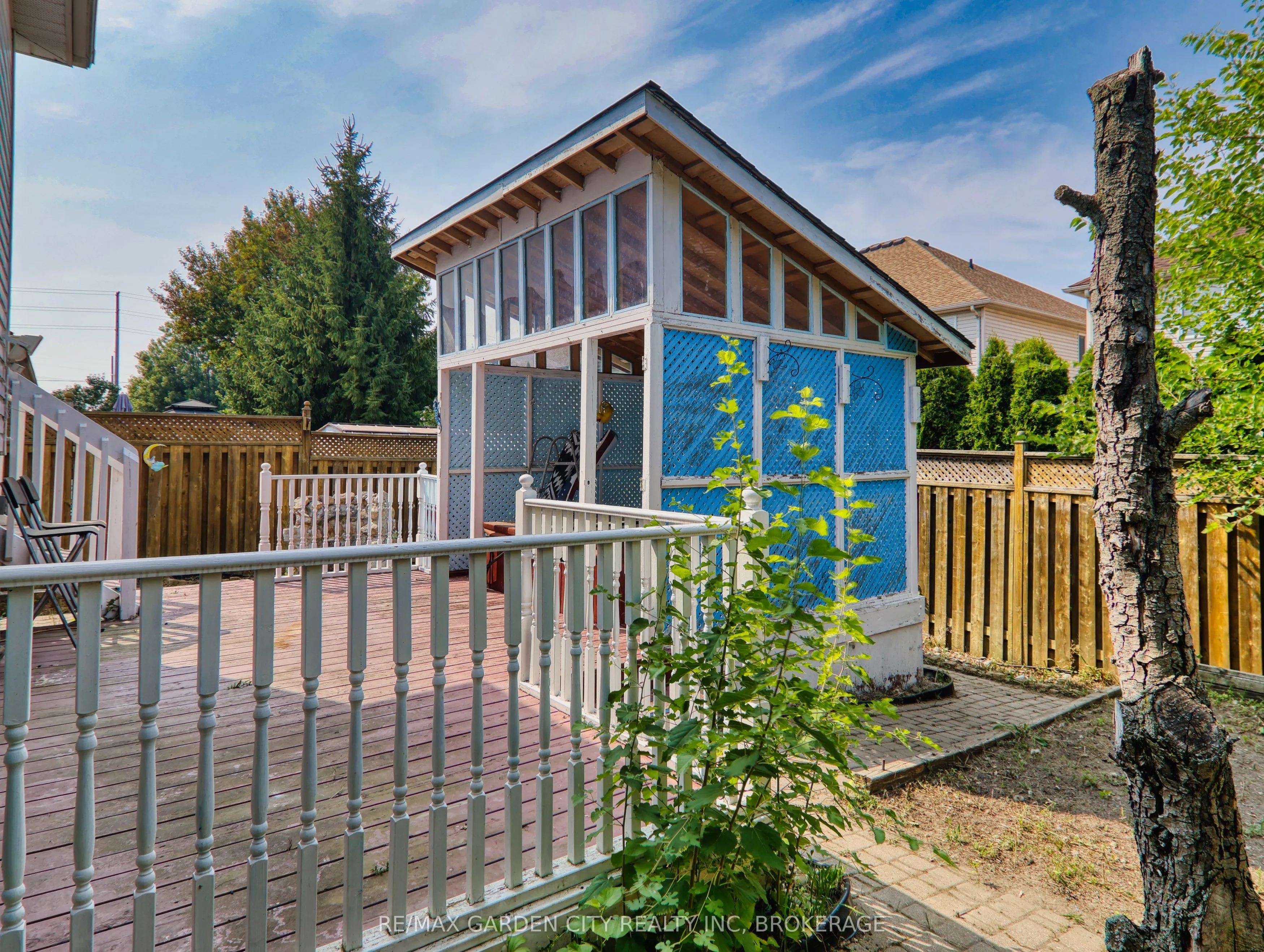 11 Cozocar Crescent