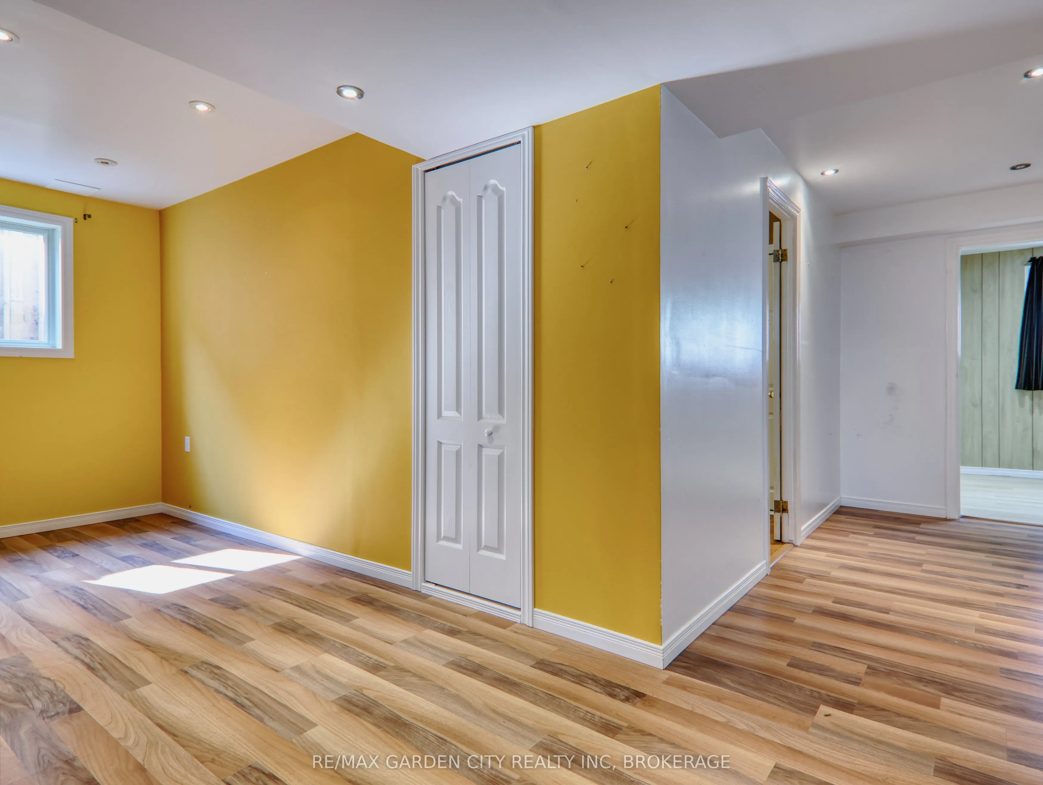 11 Cozocar Crescent