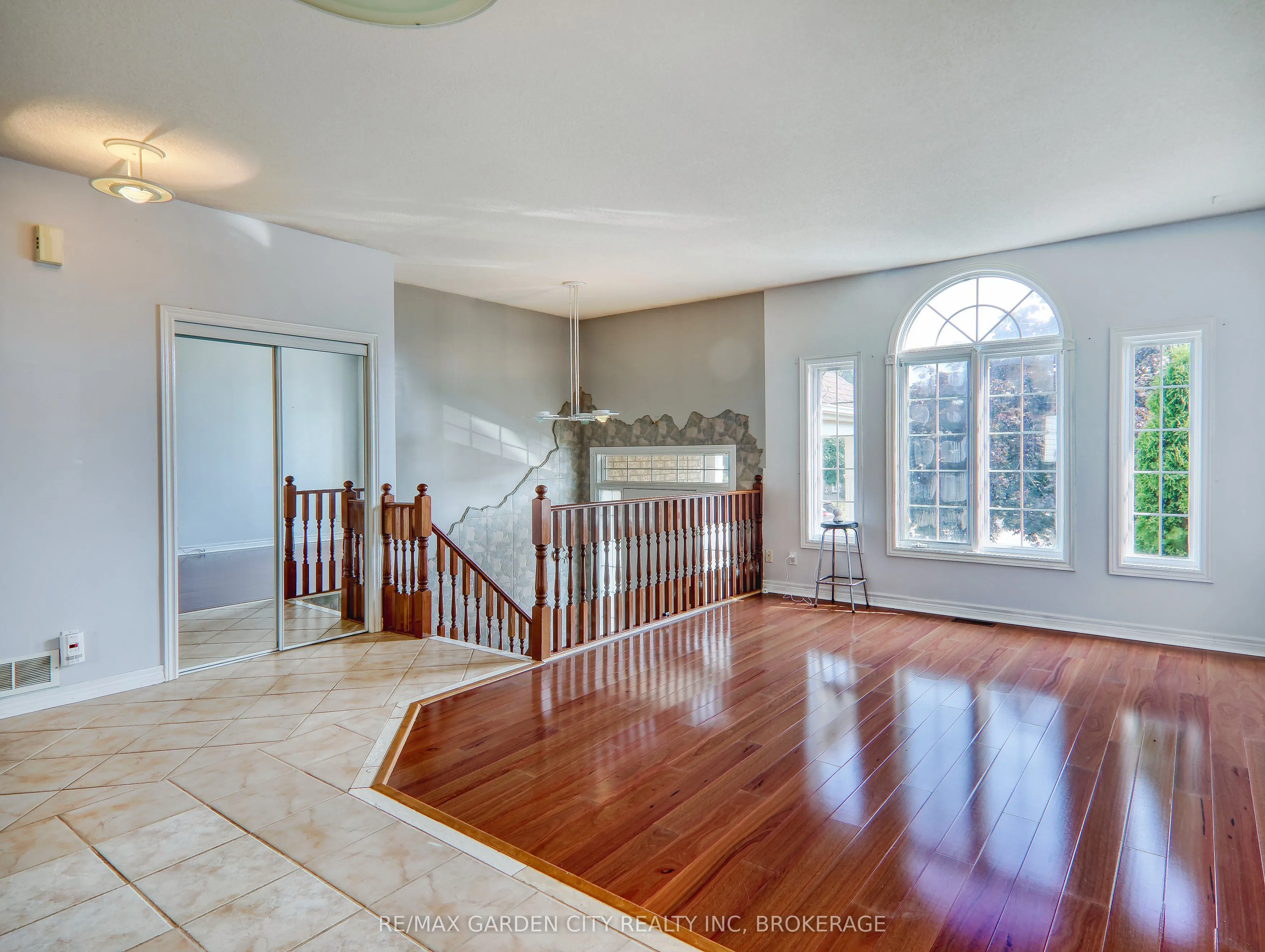 11 Cozocar Crescent