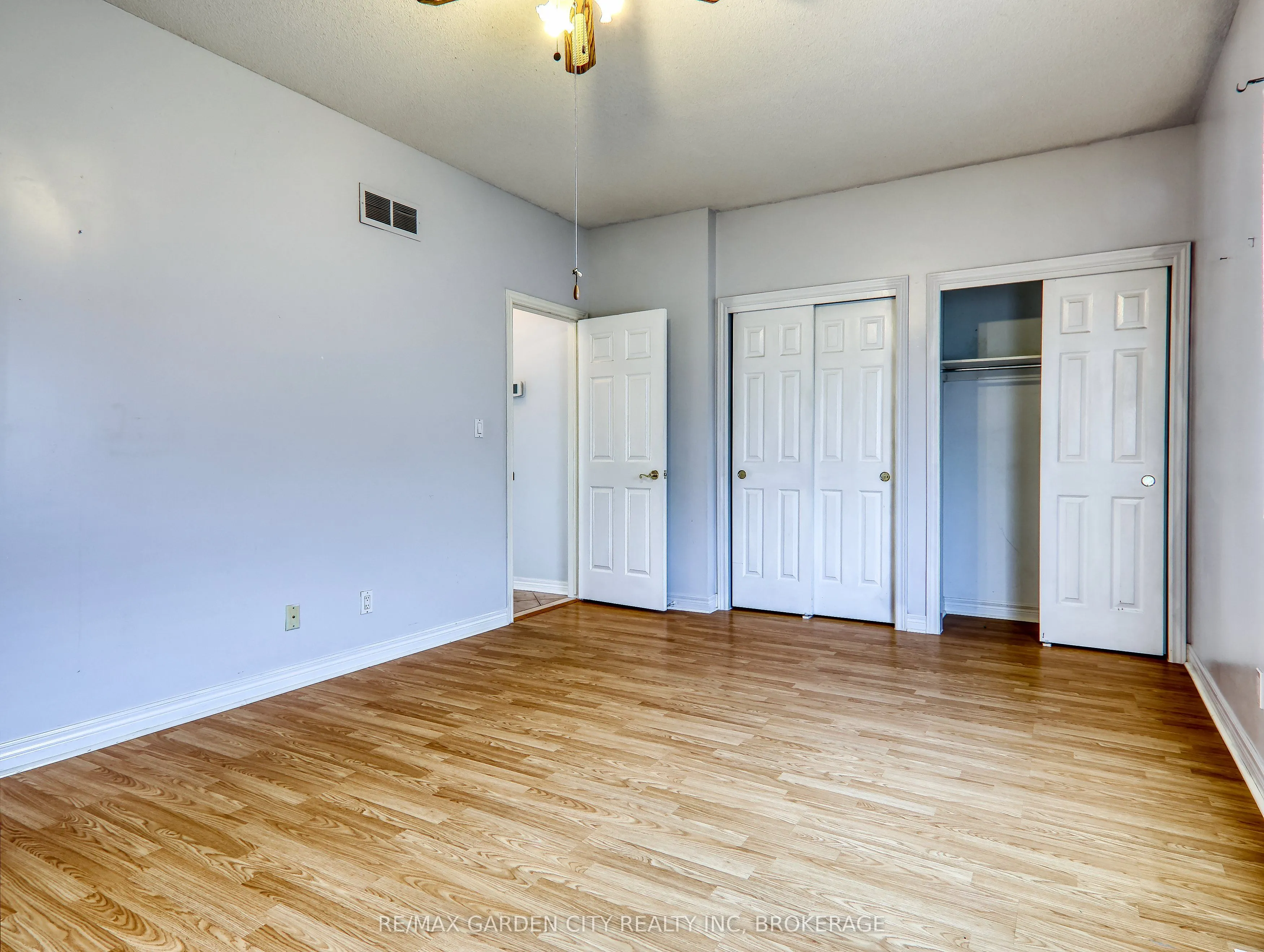 11 Cozocar Crescent