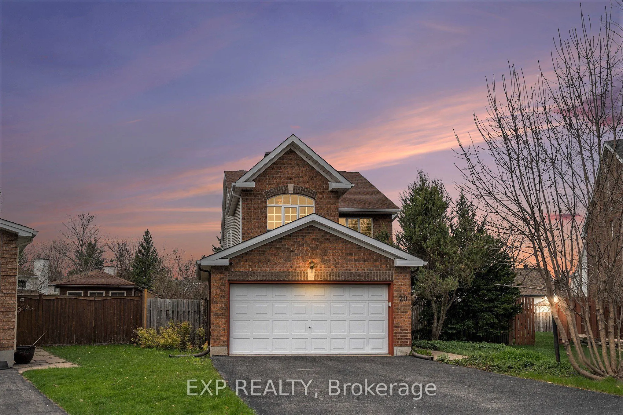 29 Woodford Way