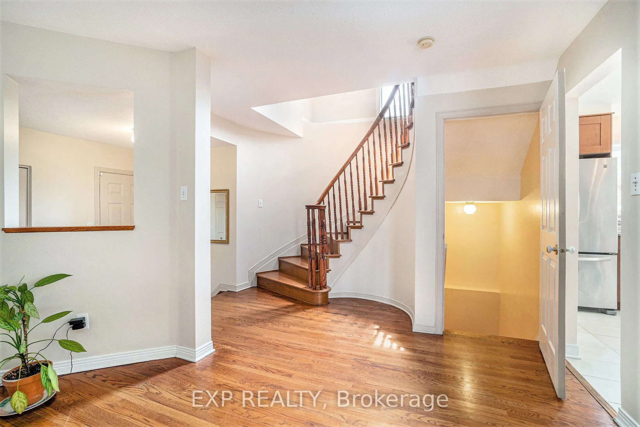 29 Woodford Way