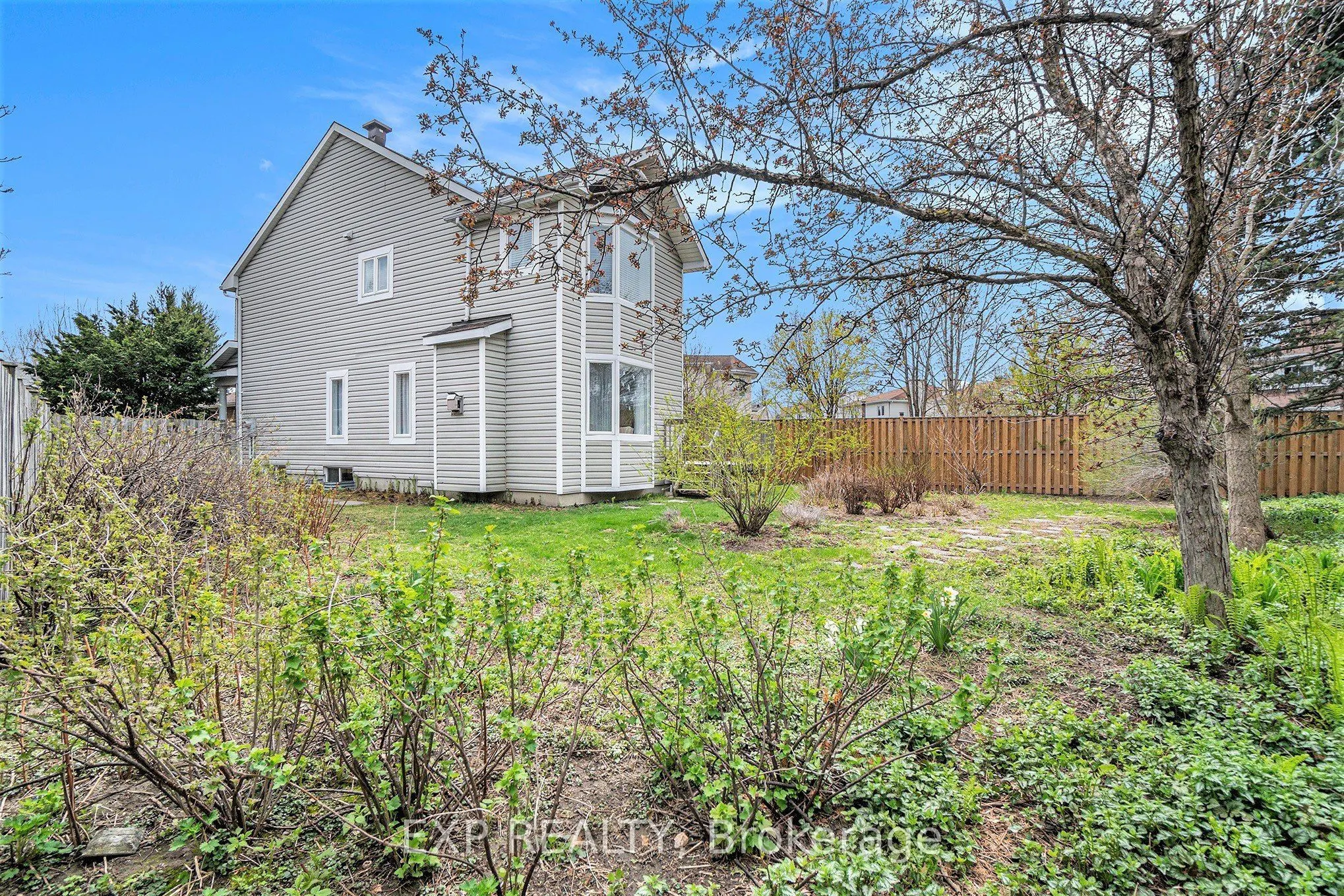 29 Woodford Way