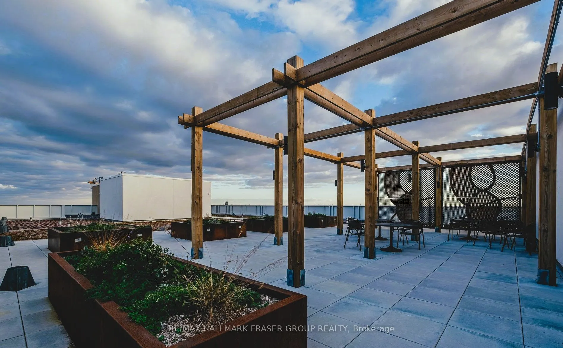 652 Princess Street S, #315