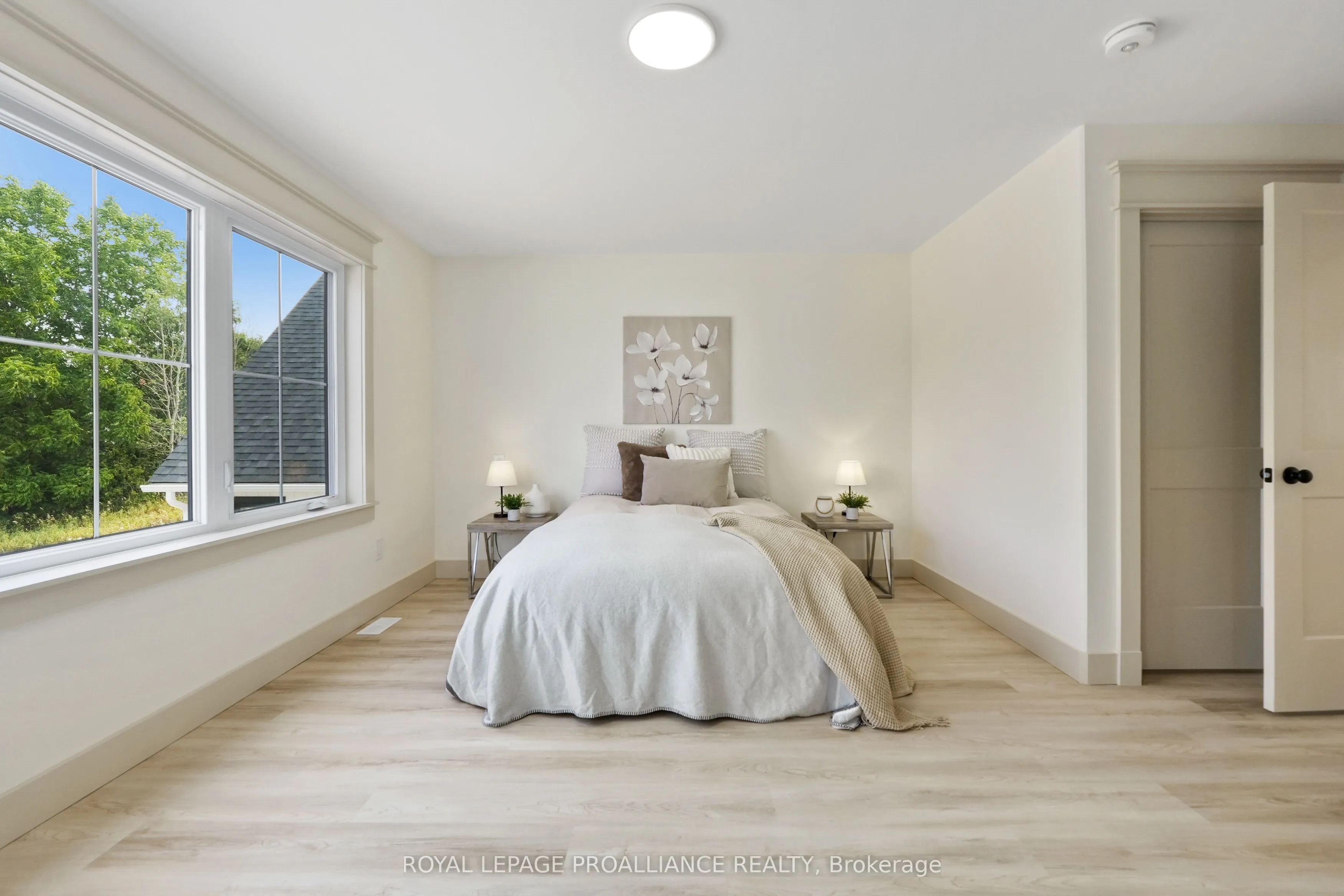 40 Hollingsworth Street