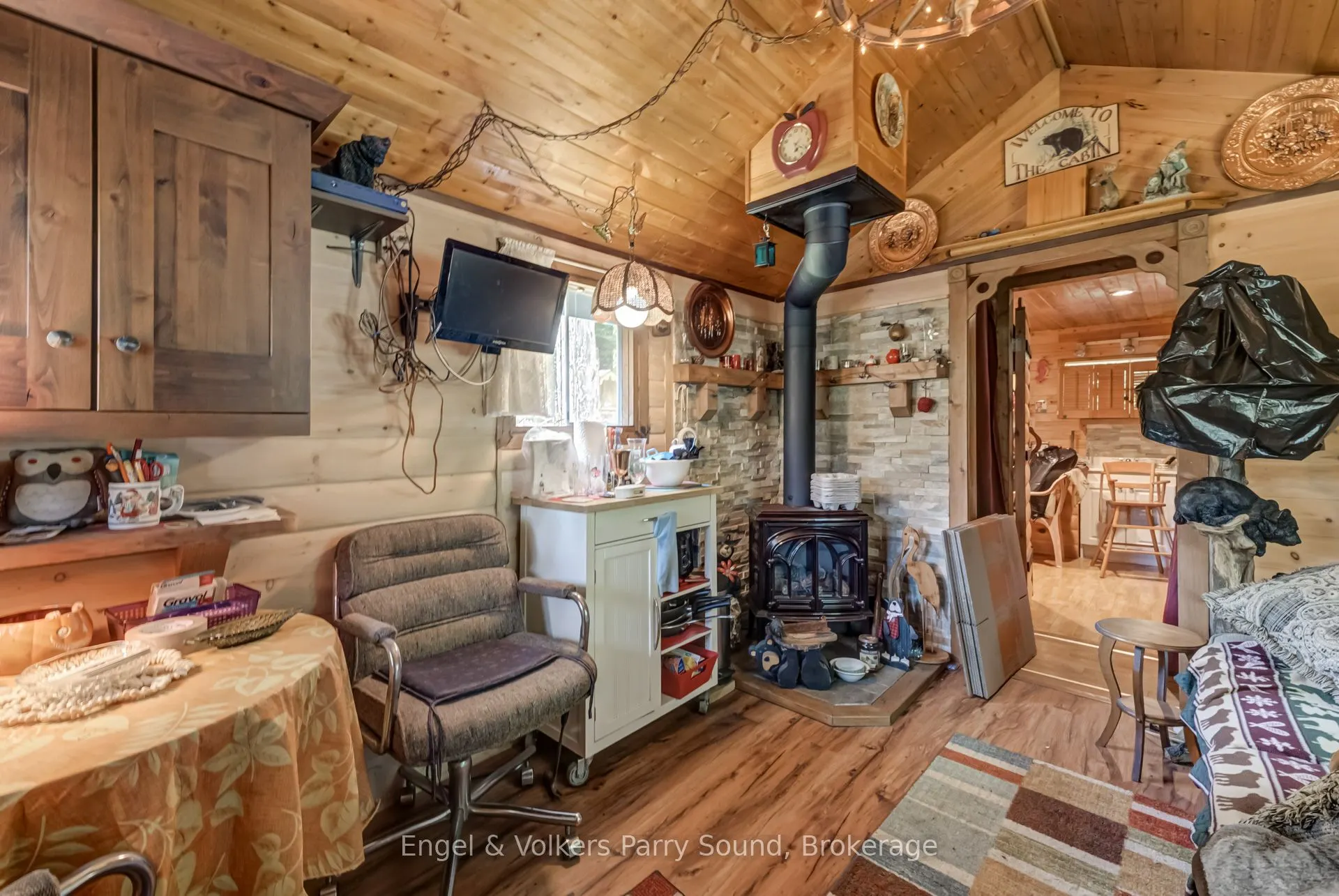 382 Oastler Park Road
