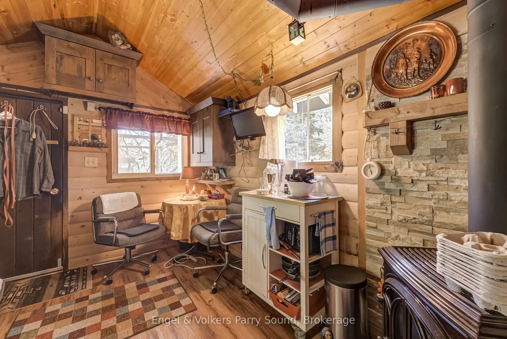 382 Oastler Park Road