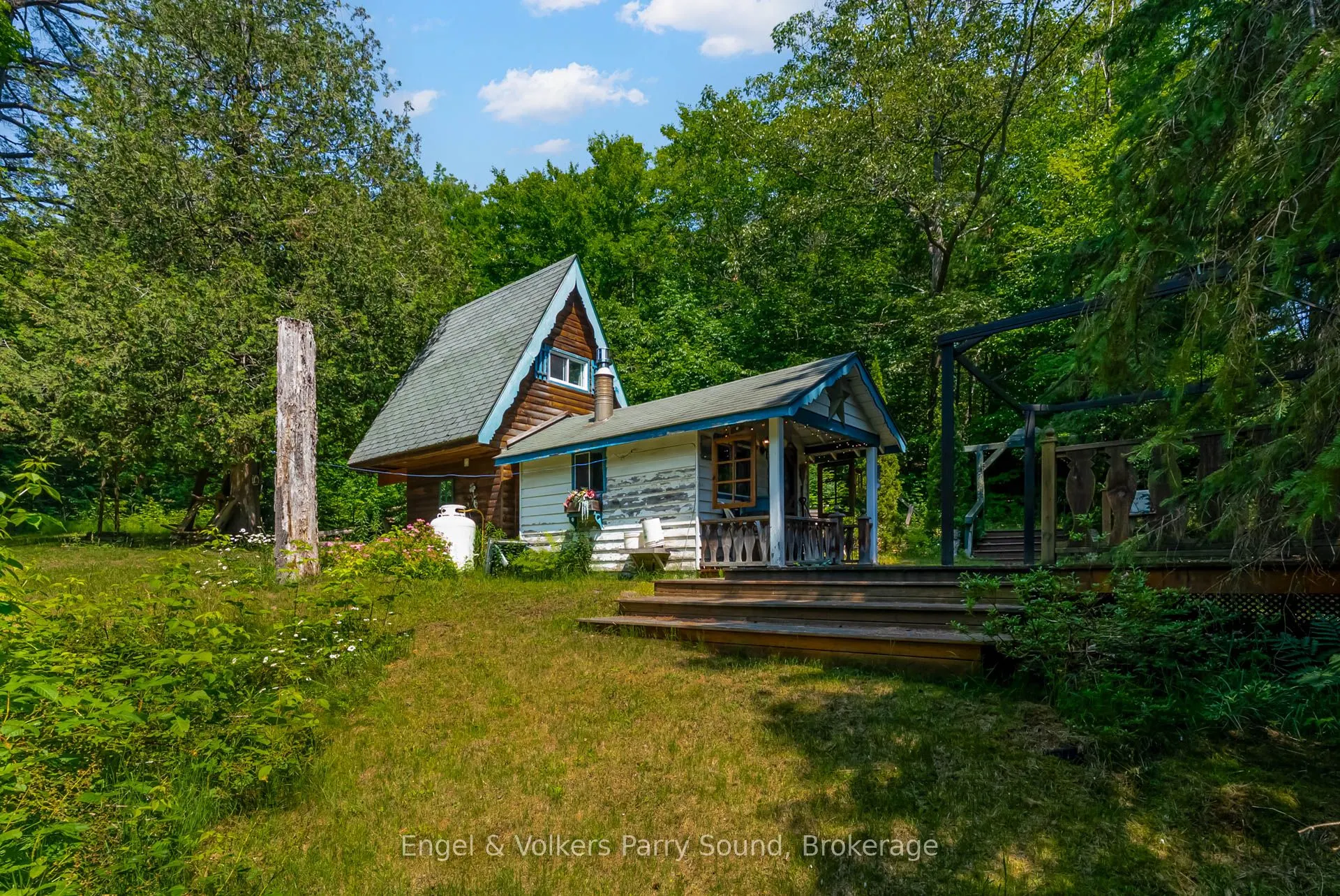 382 Oastler Park Road