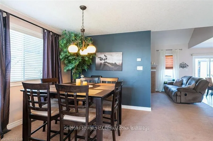 79 Donker Drive