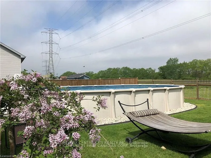 79 Donker Drive