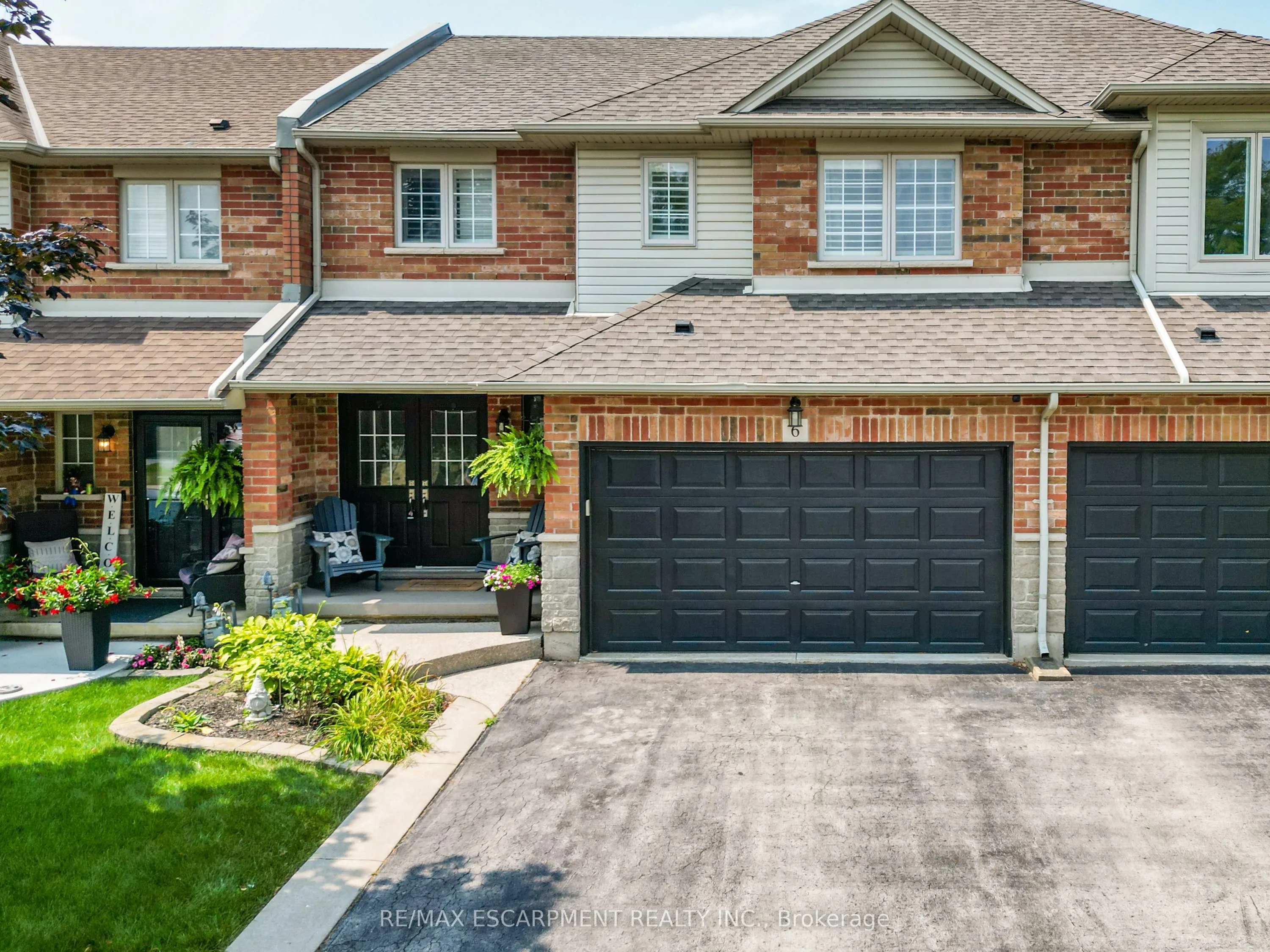 6 Southbrook Drive