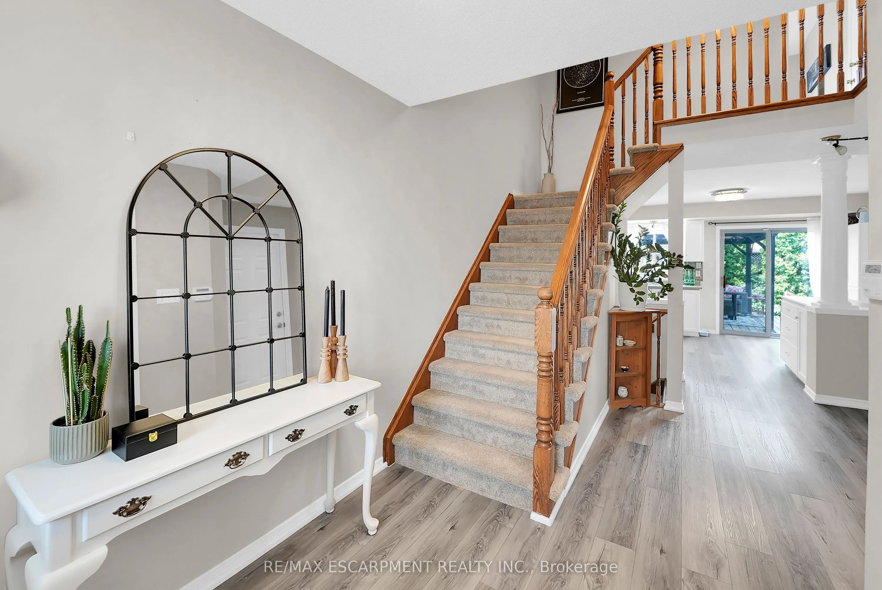 6 Southbrook Drive
