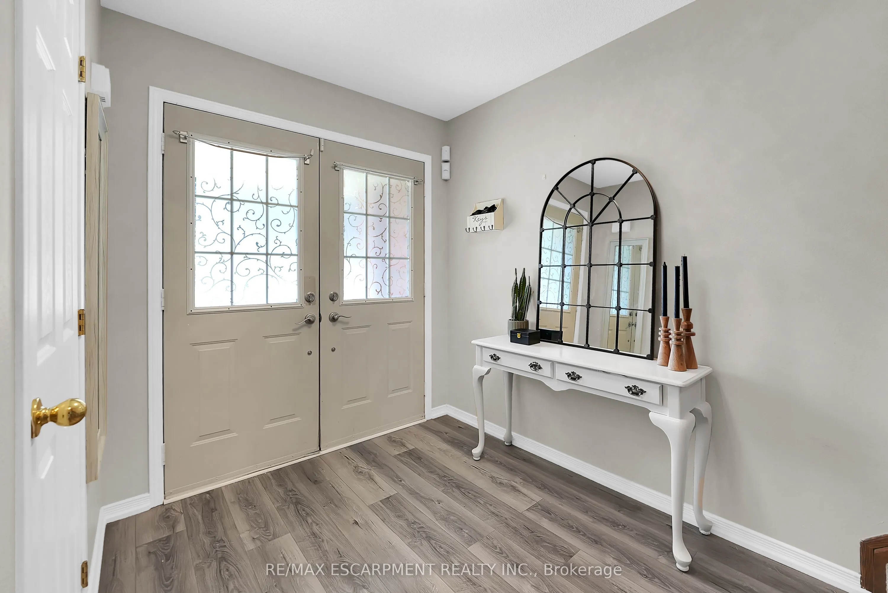 6 Southbrook Drive