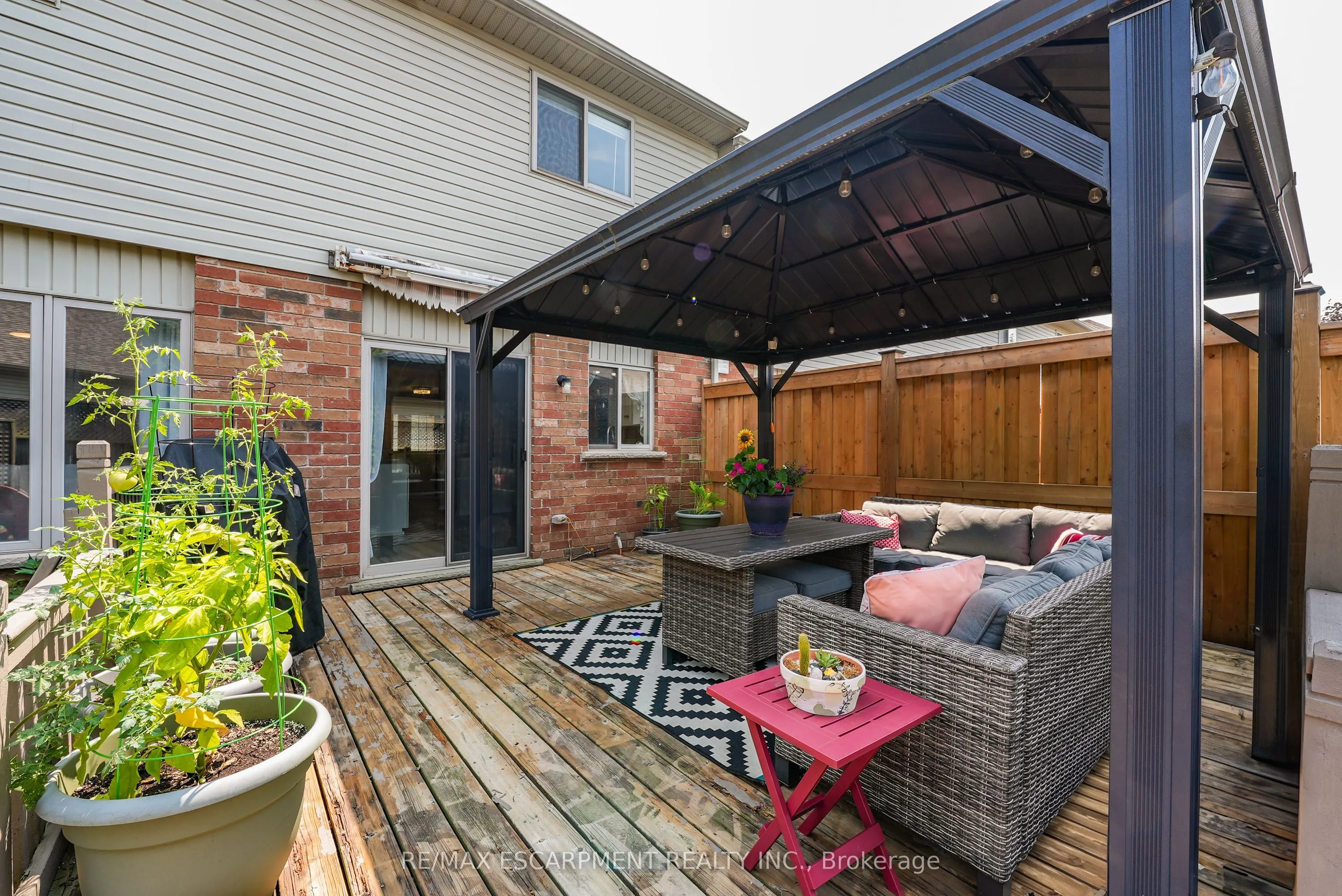 6 Southbrook Drive