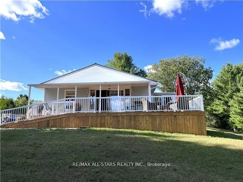 48 Boyce Trail