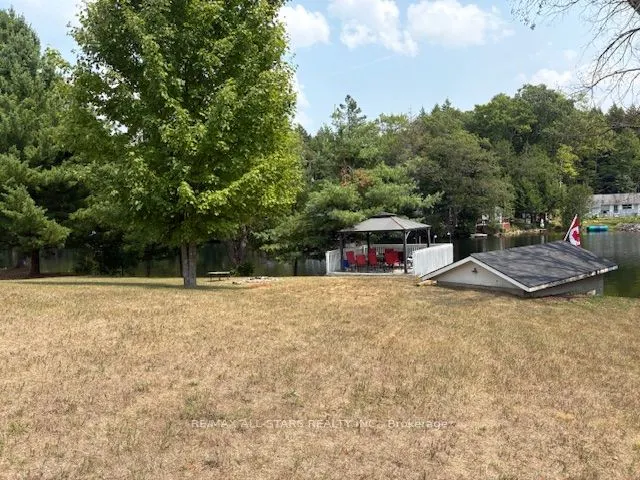48 Boyce Trail