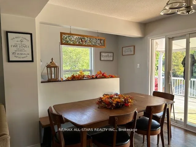 48 Boyce Trail