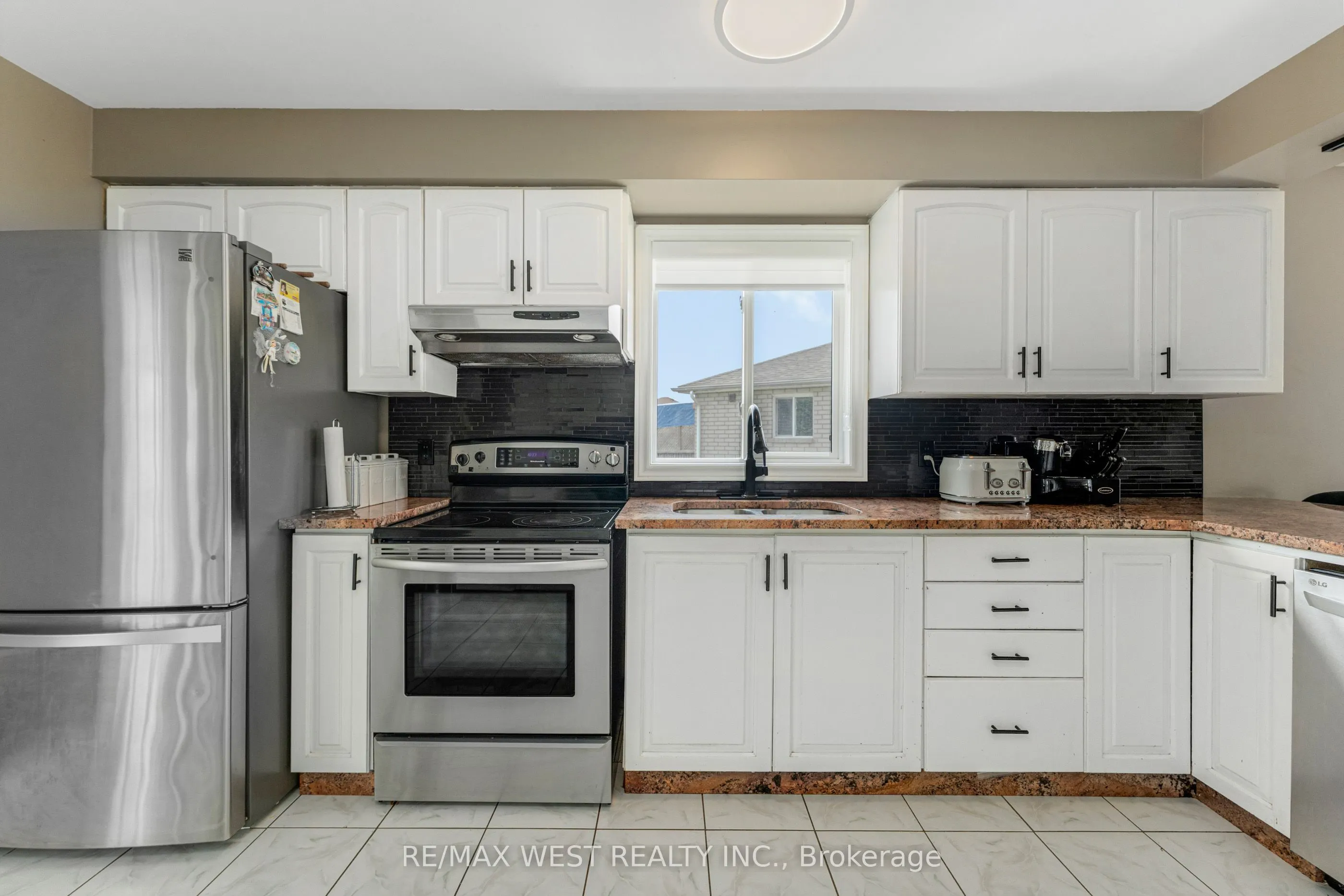 11143 Ancona Crescent