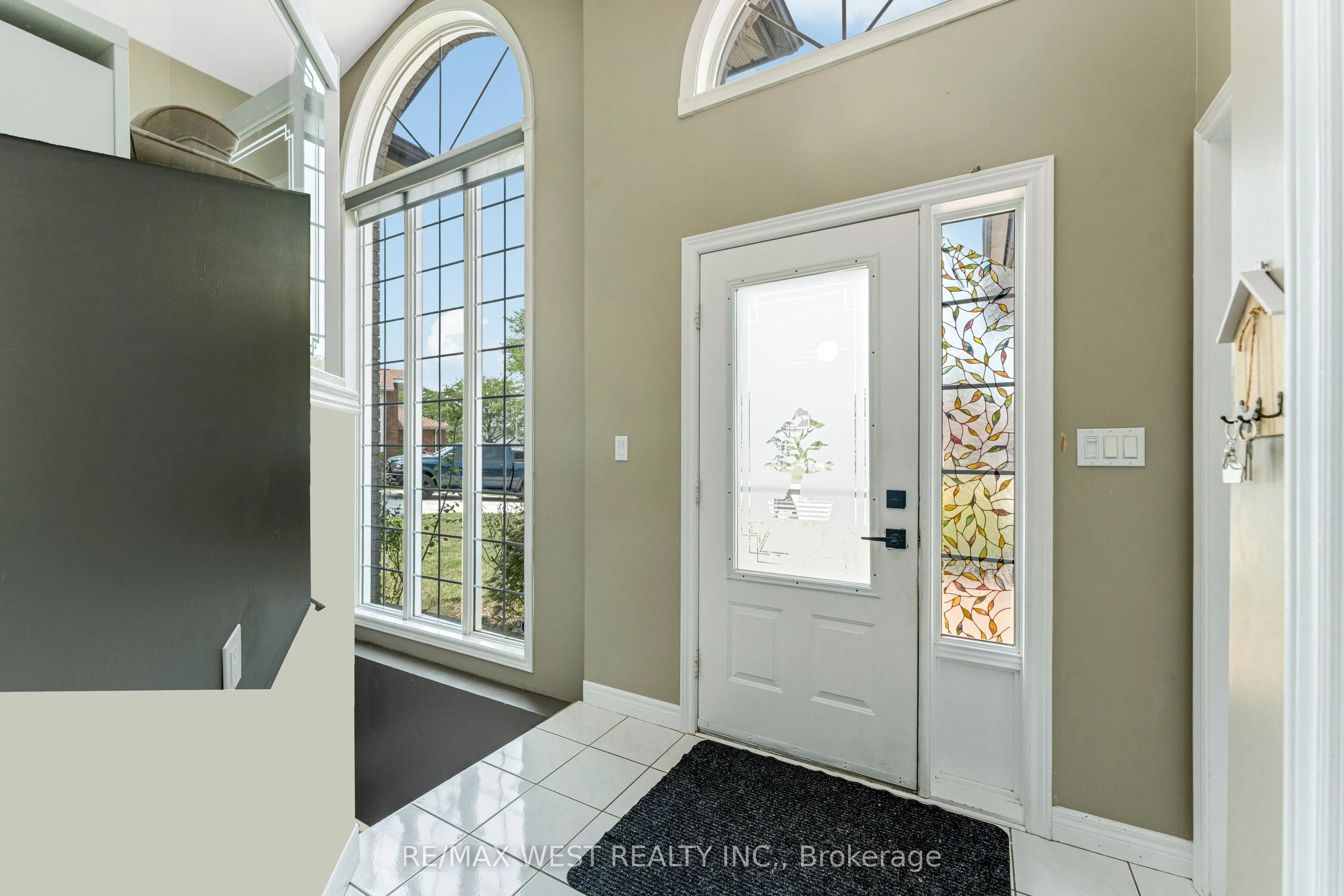 11143 Ancona Crescent