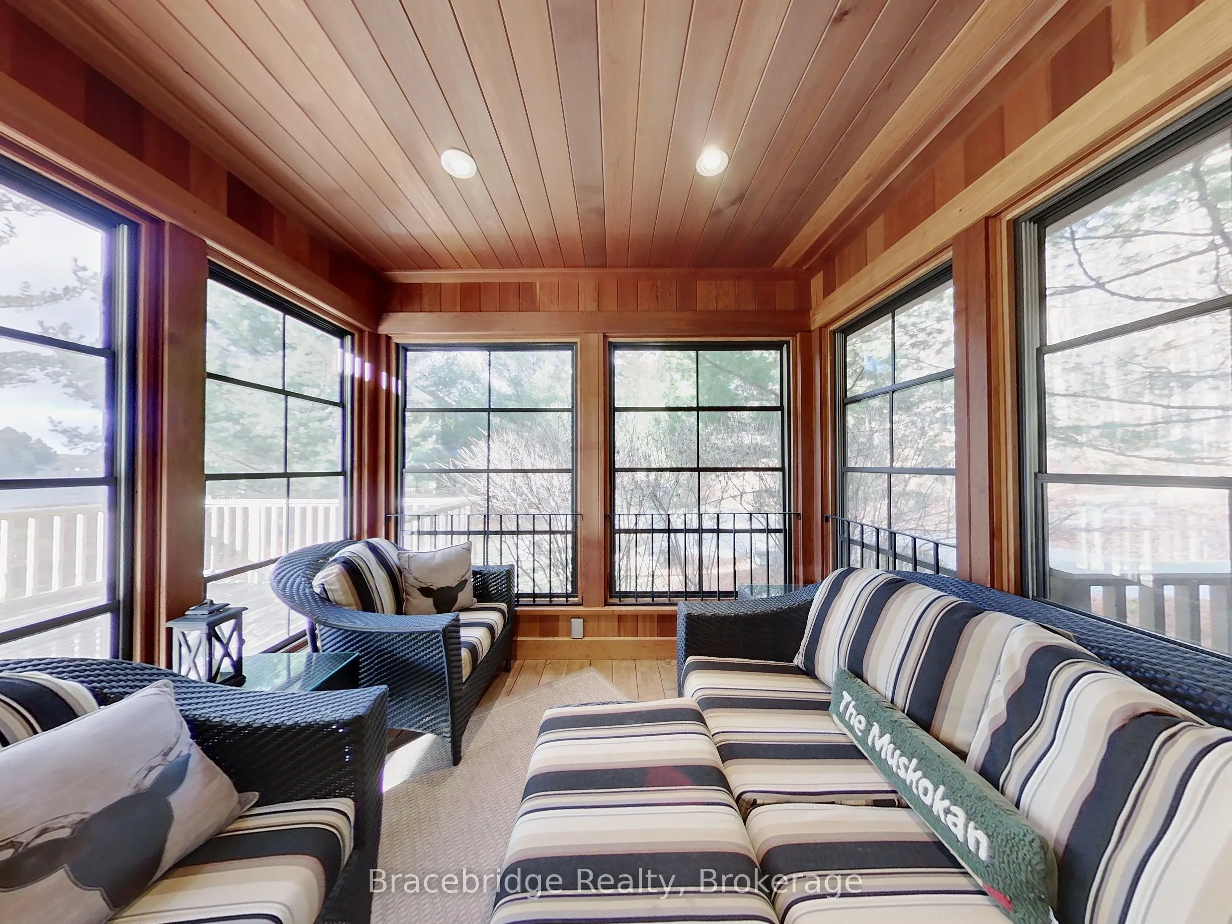 3876 Muskoka Road 118 Road W, #Carling 2 W5