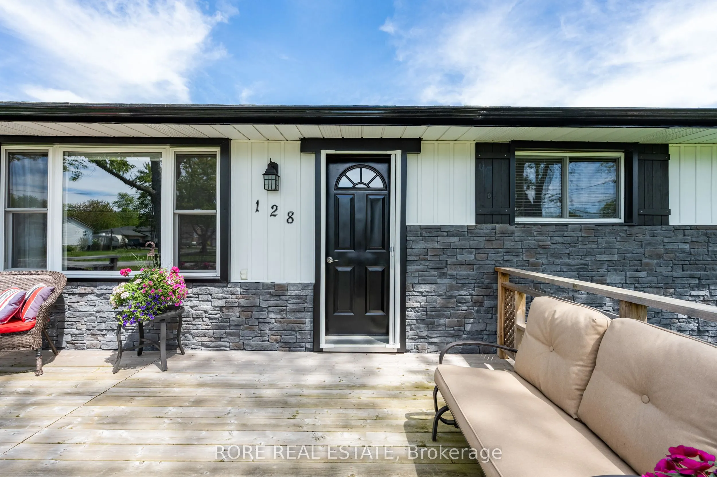 128 Cook Avenue