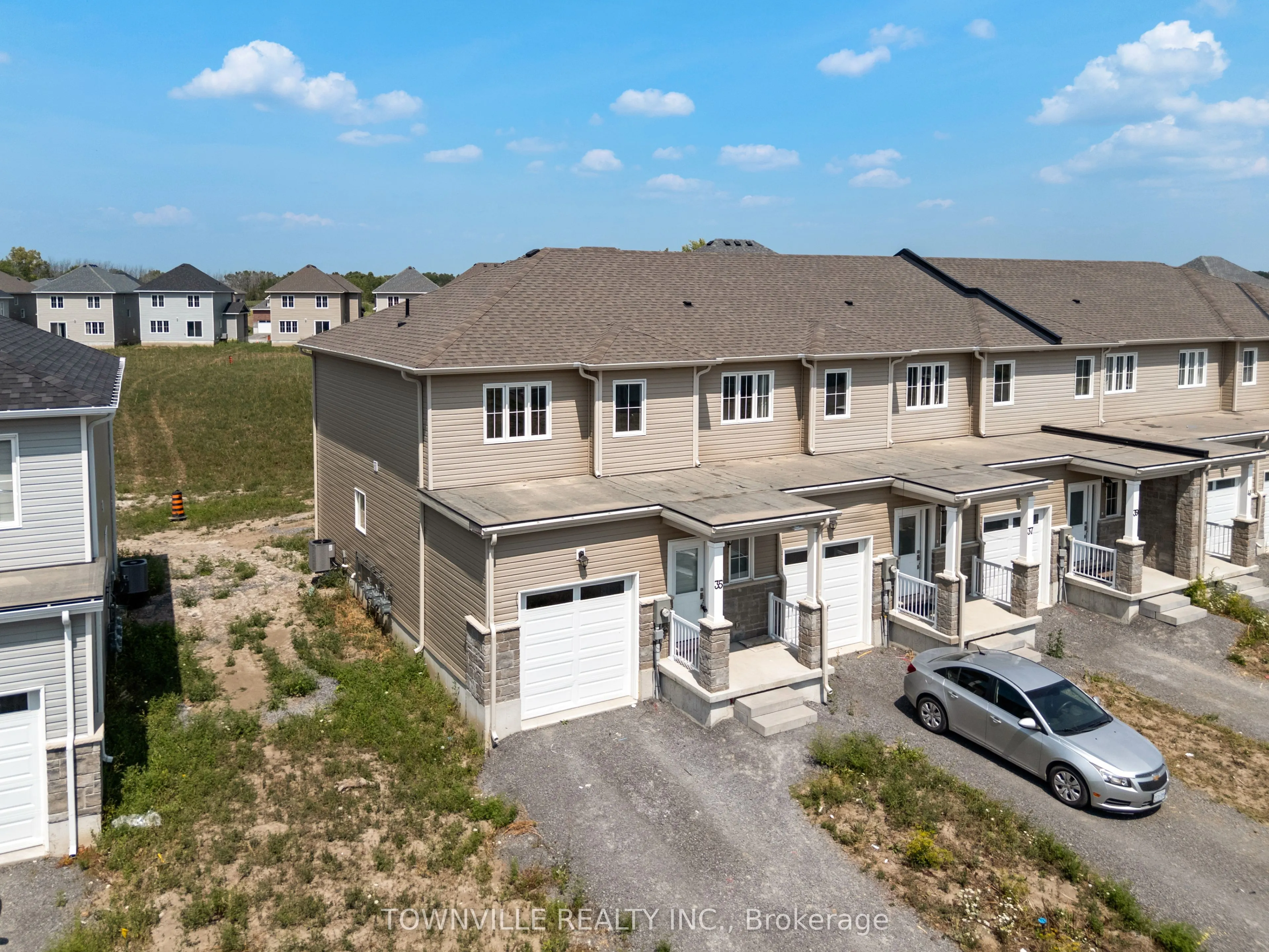 35 Lincoln Drive