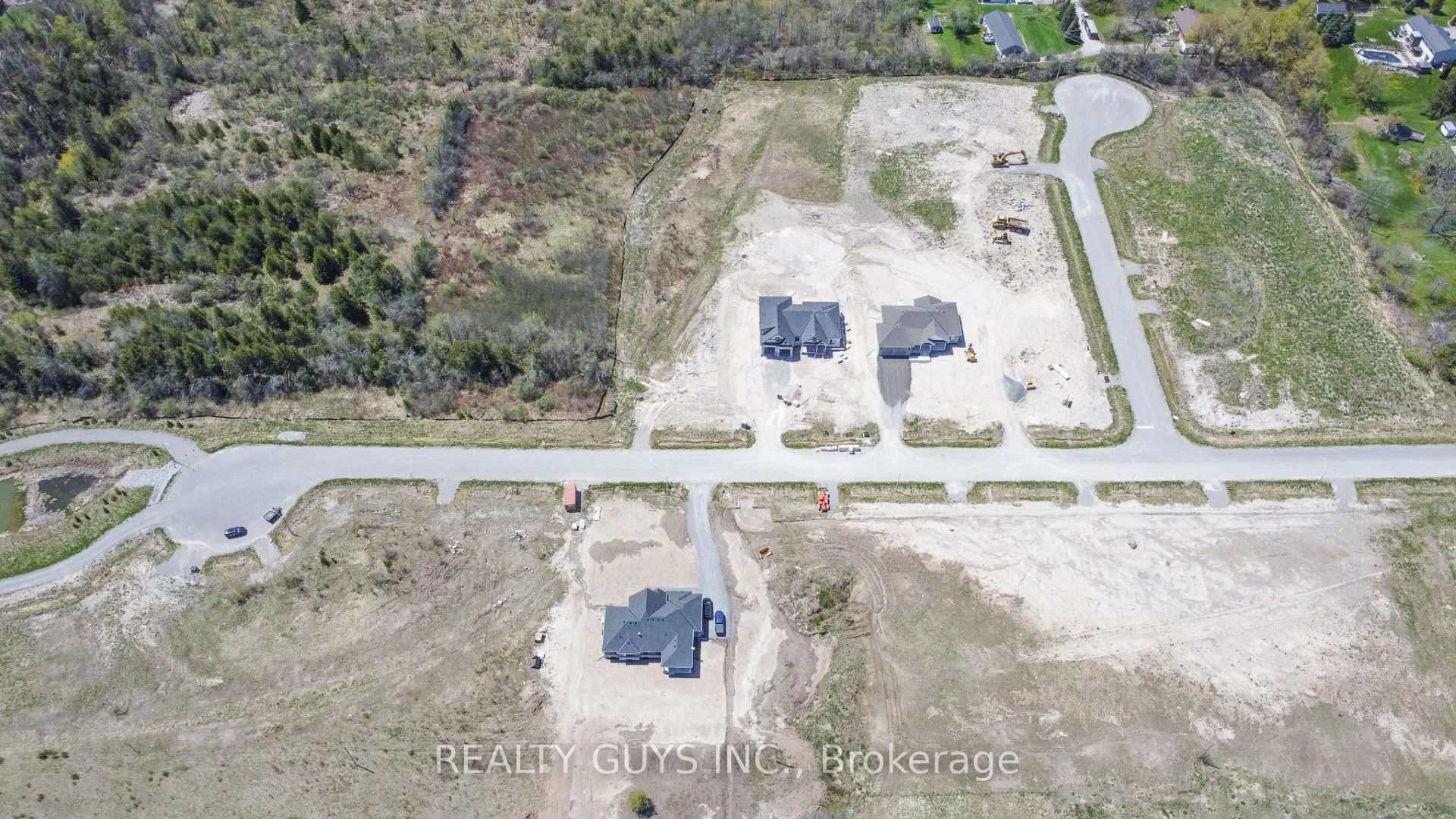 2393 (lot 11) GWENDOLYN Court