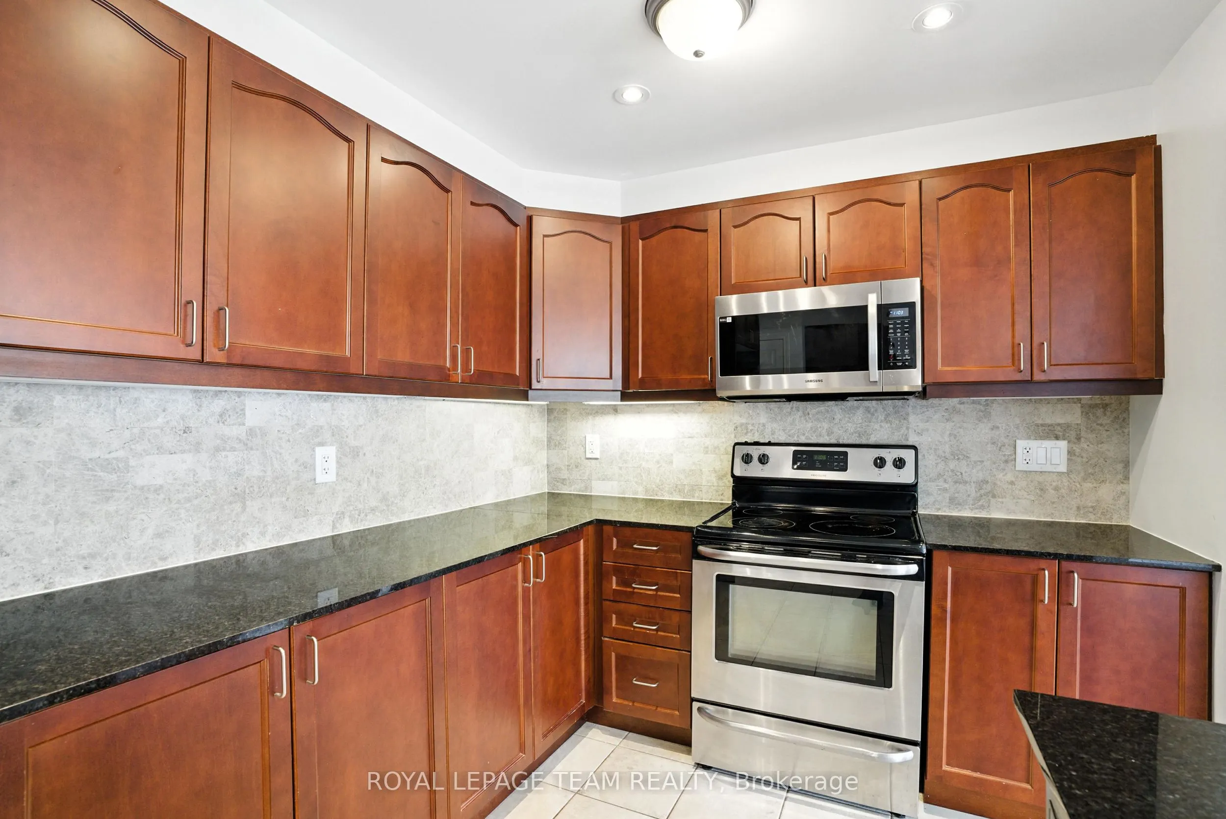 495 Coldwater Crescent