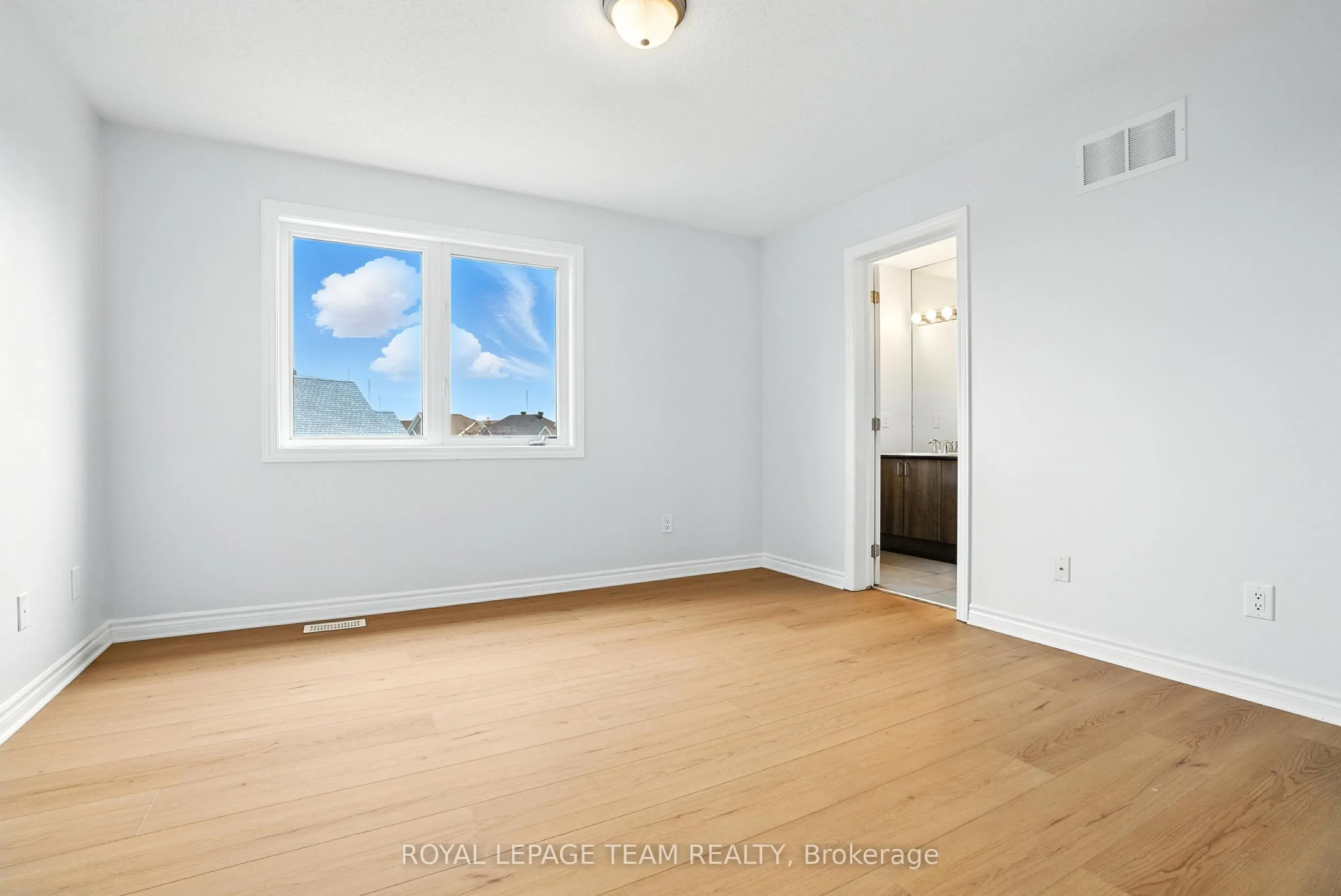 495 Coldwater Crescent