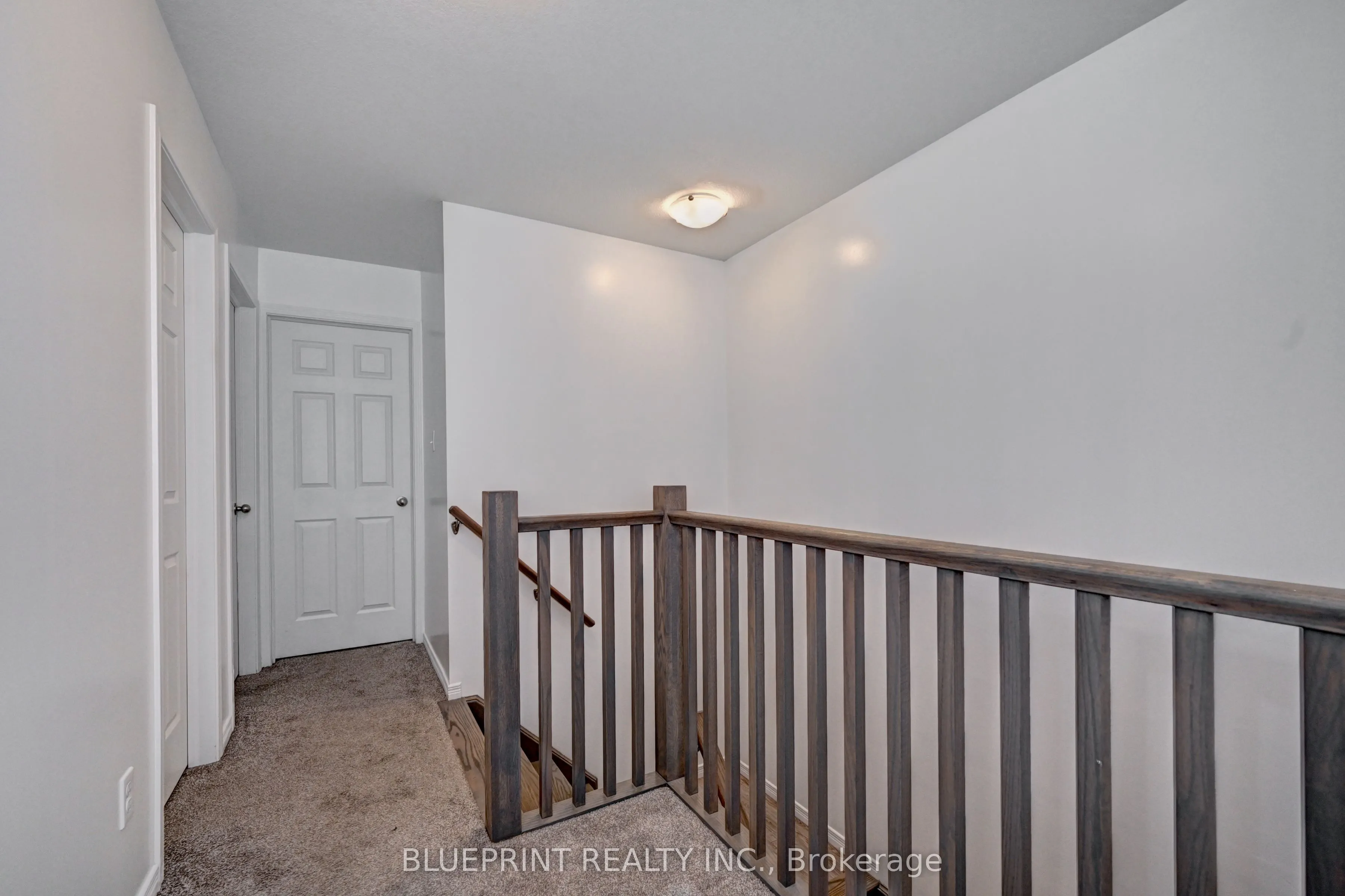 106 Woodedge Circle