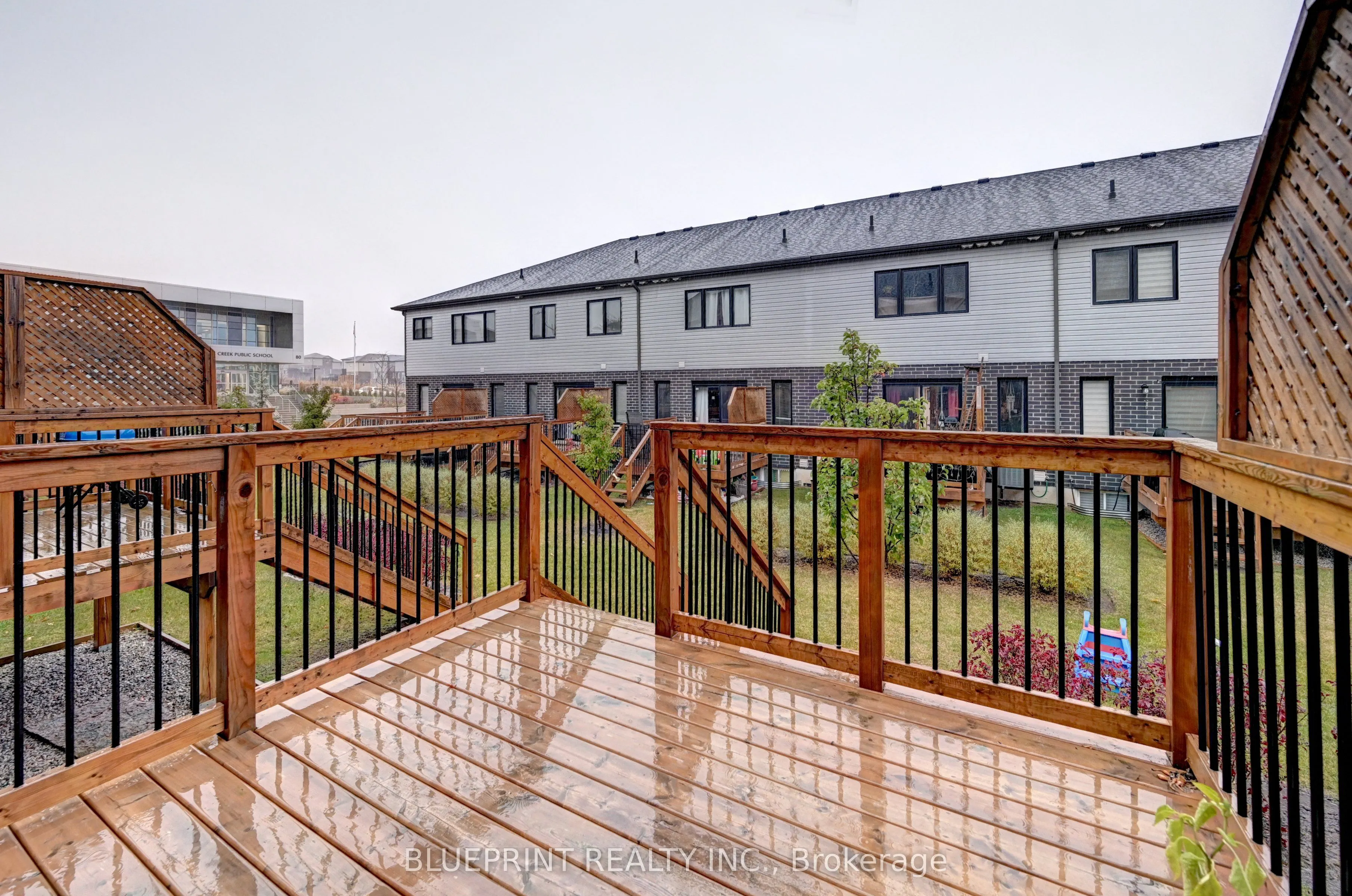 106 Woodedge Circle