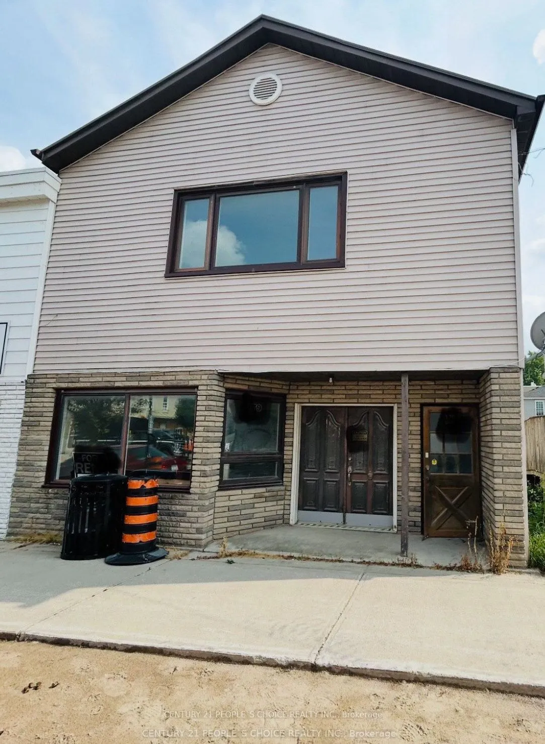 179 Main Street West Street W