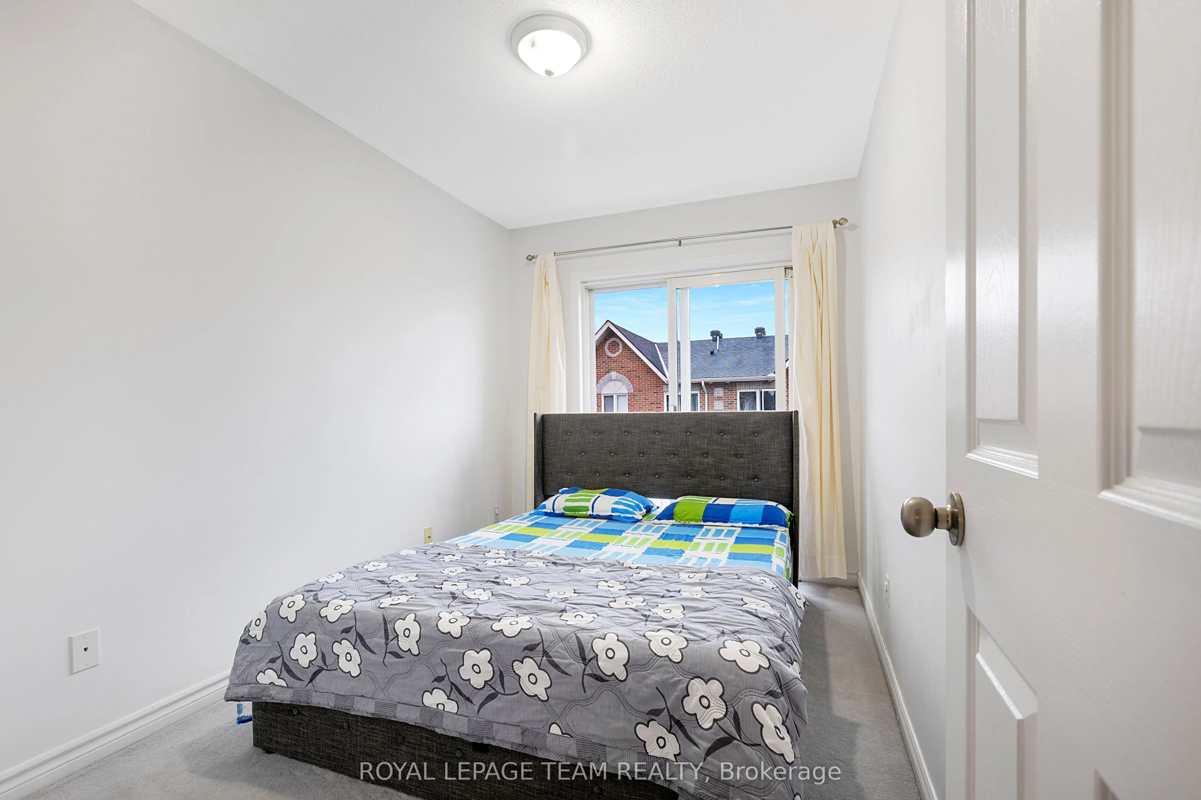 3265 St Joseph Boulevard, #118
