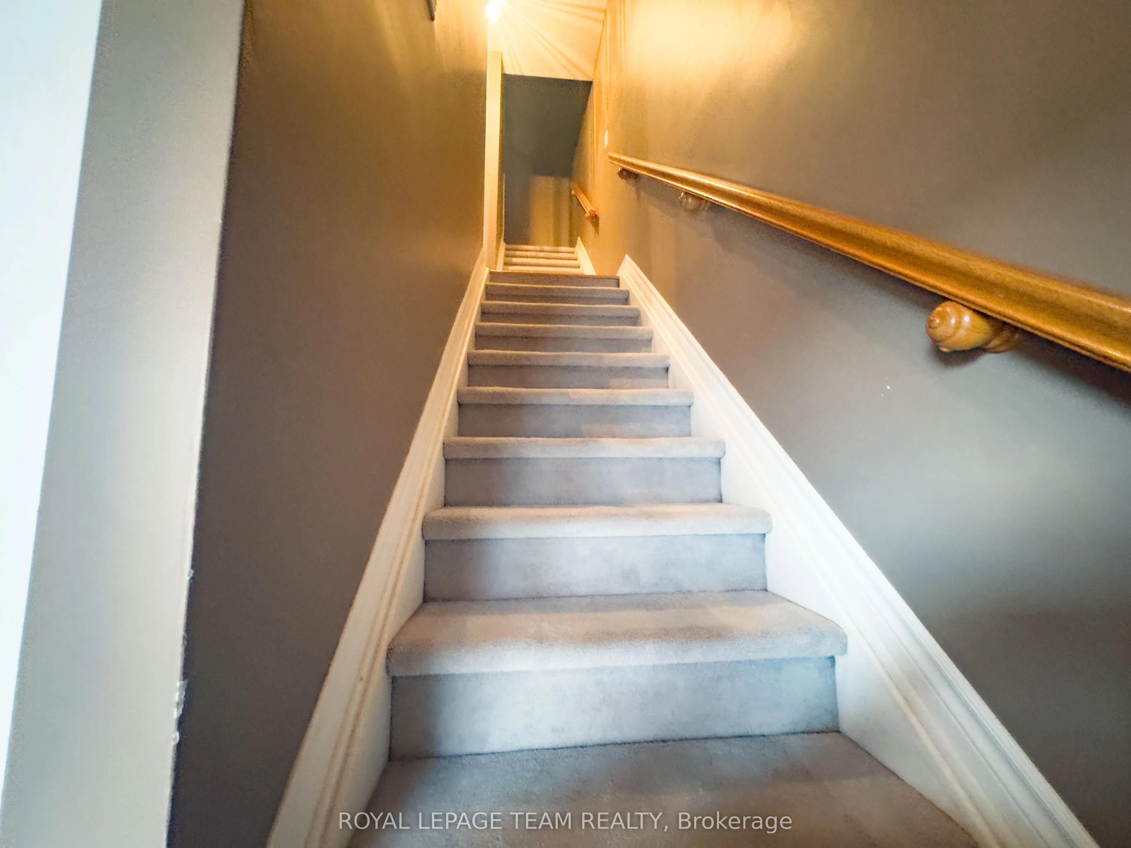 3265 St Joseph Boulevard, #118