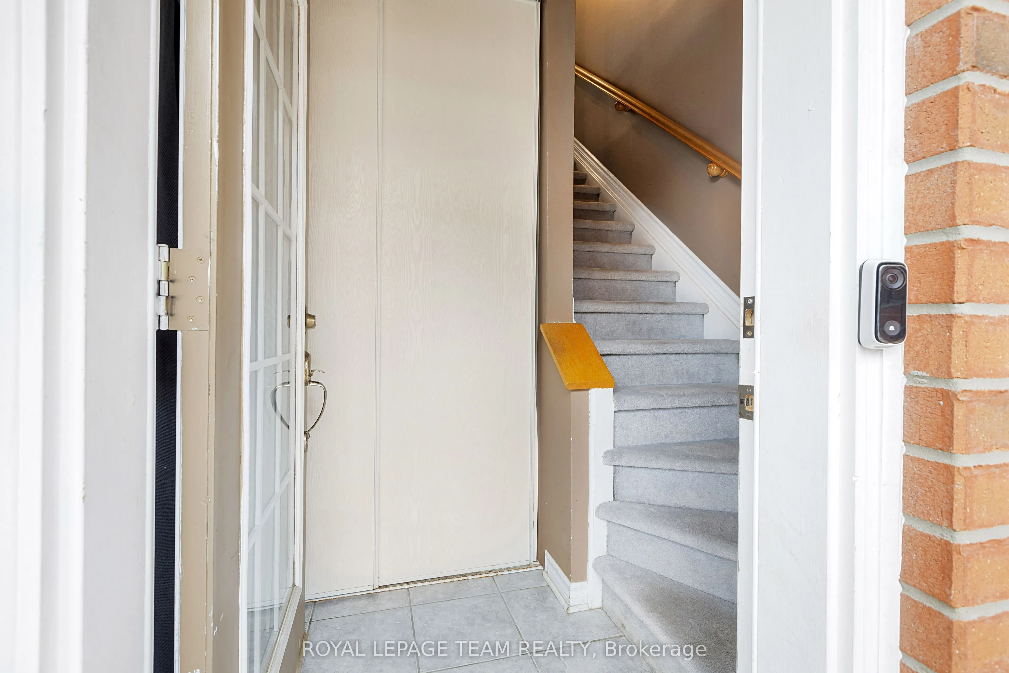 3265 St Joseph Boulevard, #118