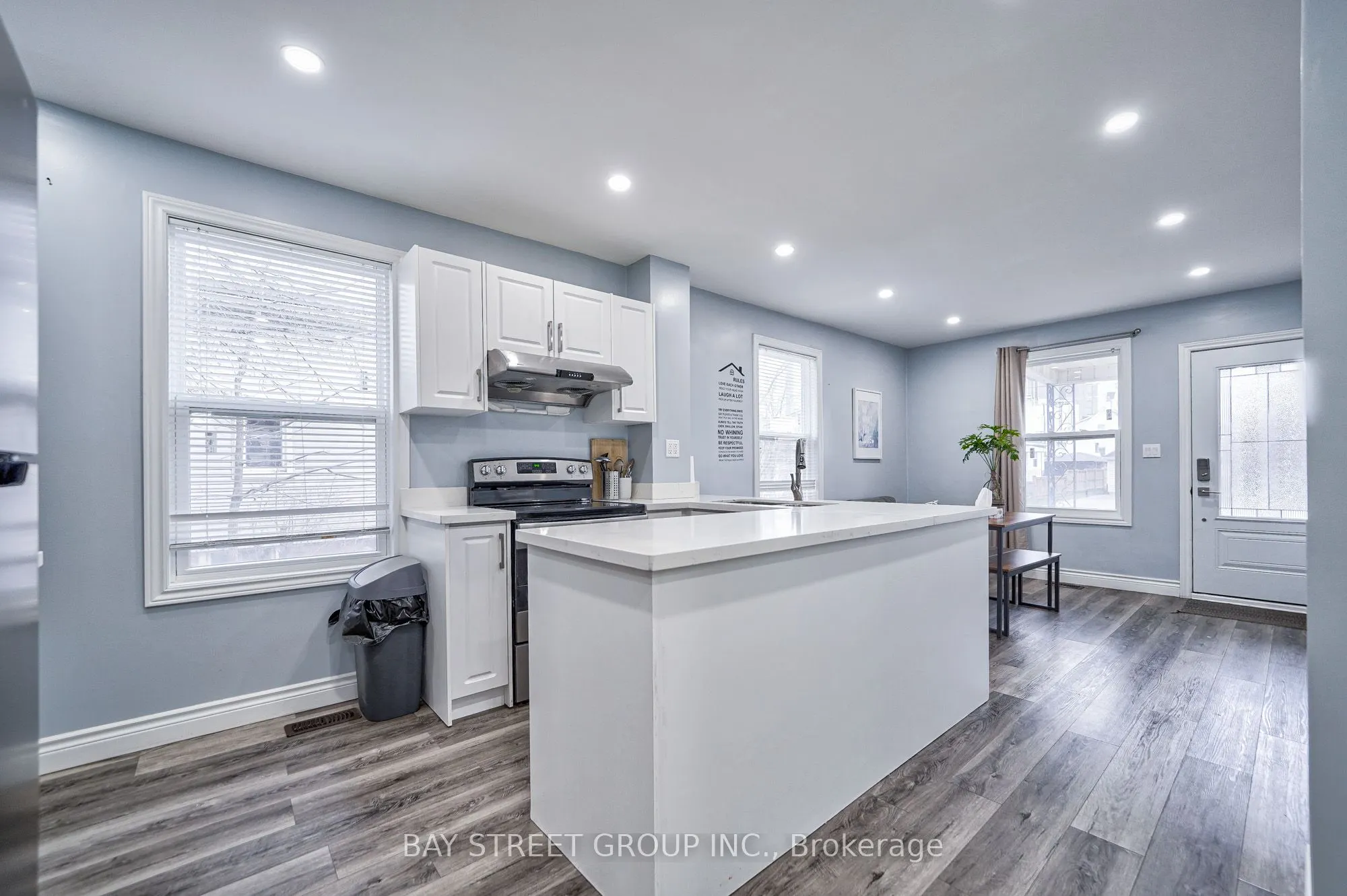 5241 Kitchener Street