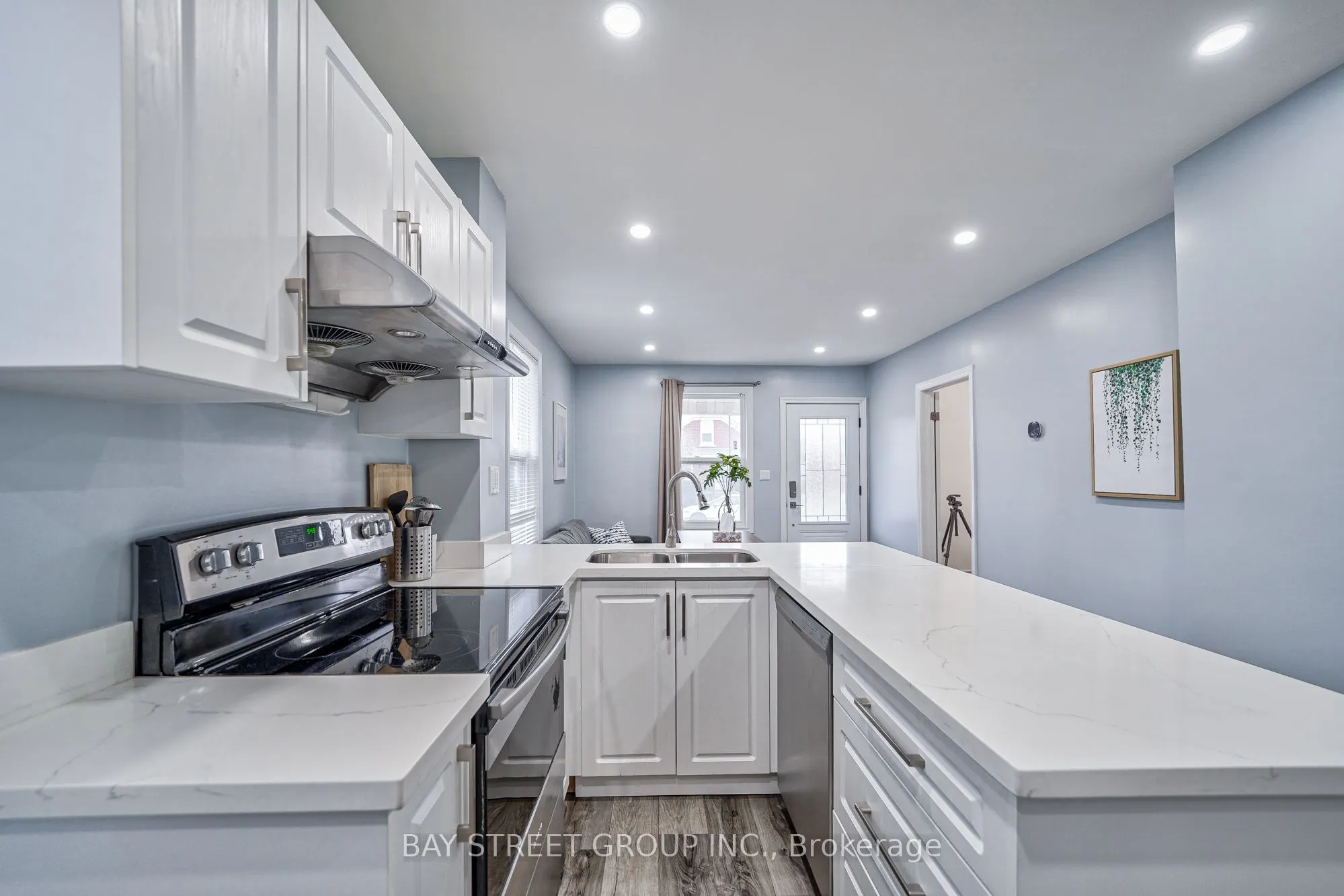 5241 Kitchener Street