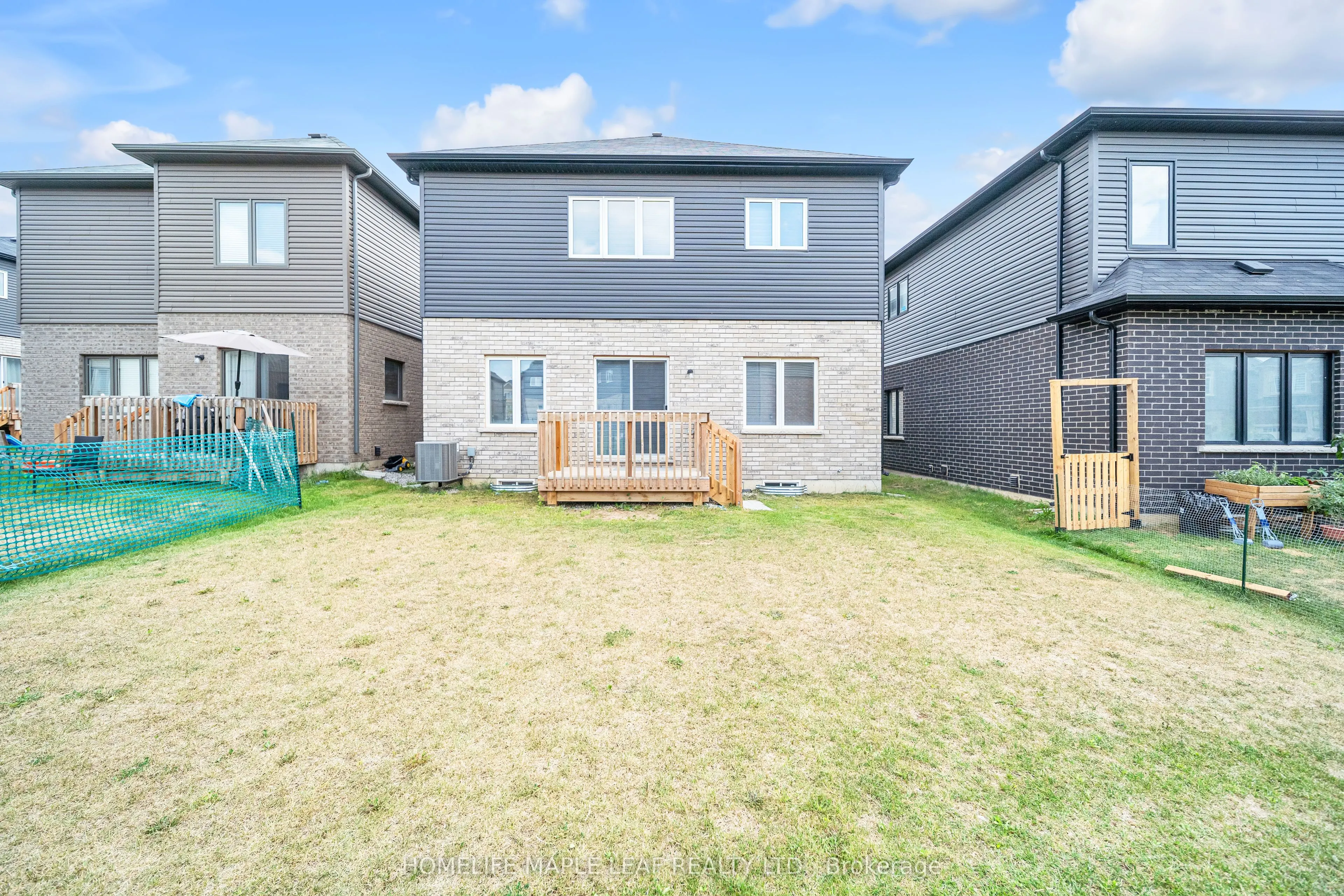 8 Stauffer Road