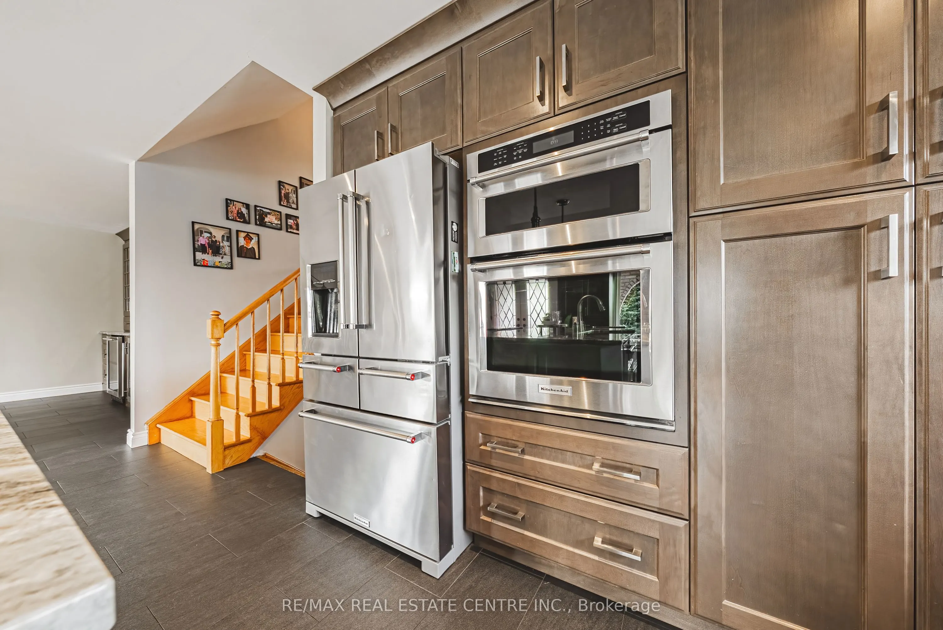 95 Ellington Avenue
