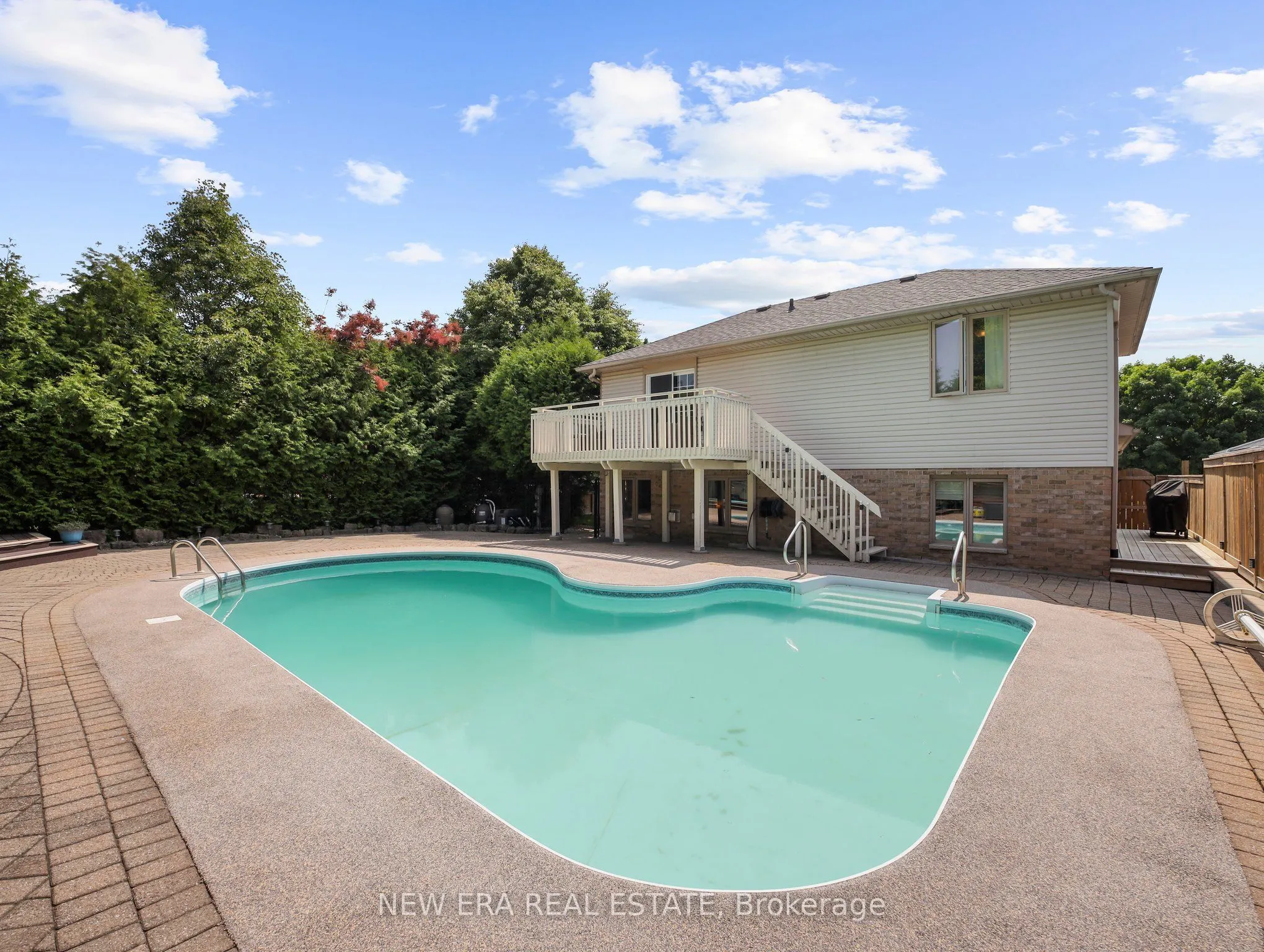 43 Hahn Valley Place