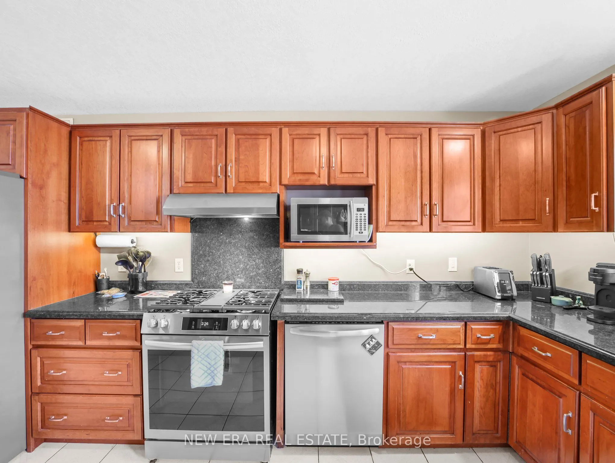 43 Hahn Valley Place