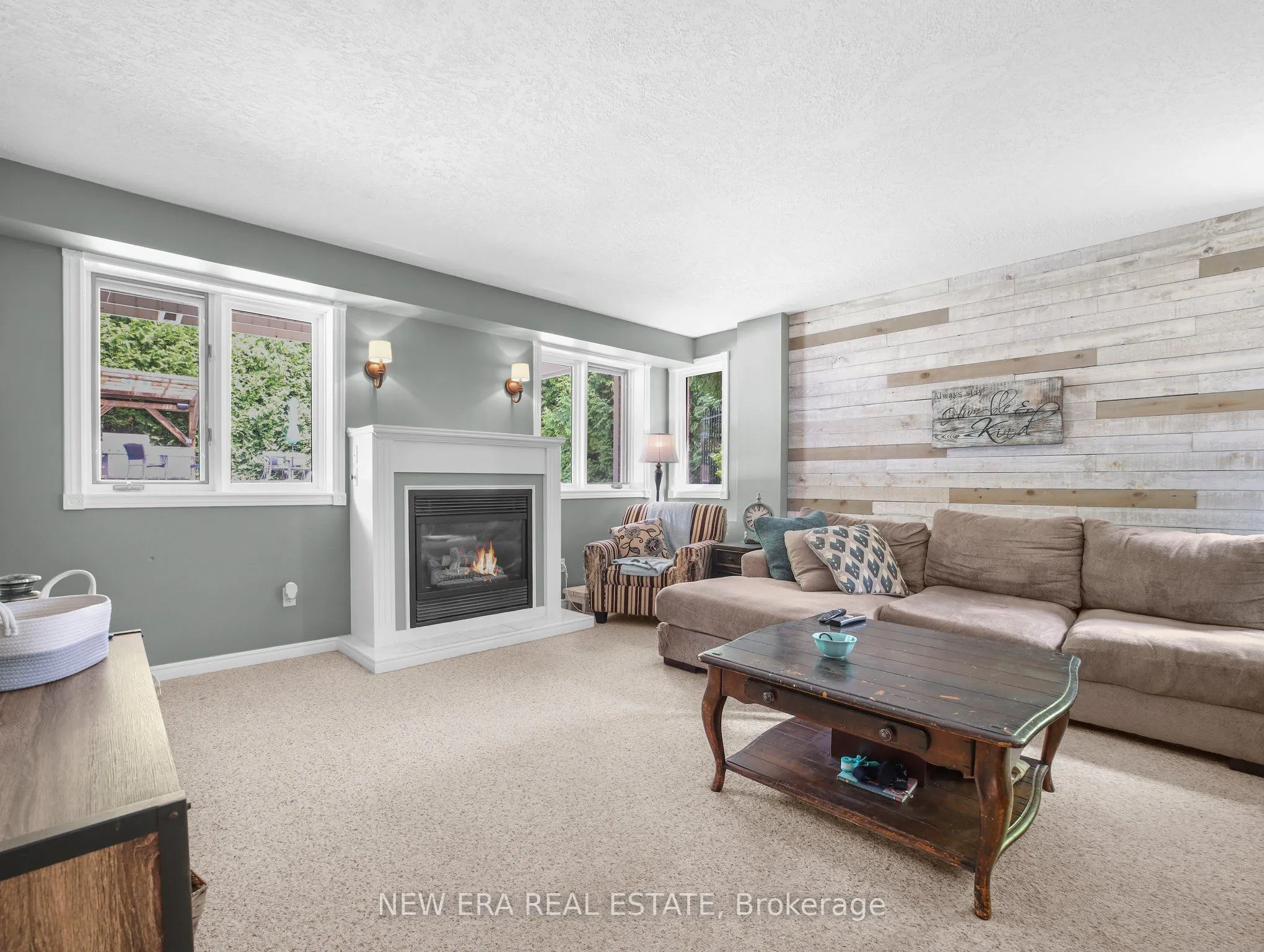 43 Hahn Valley Place
