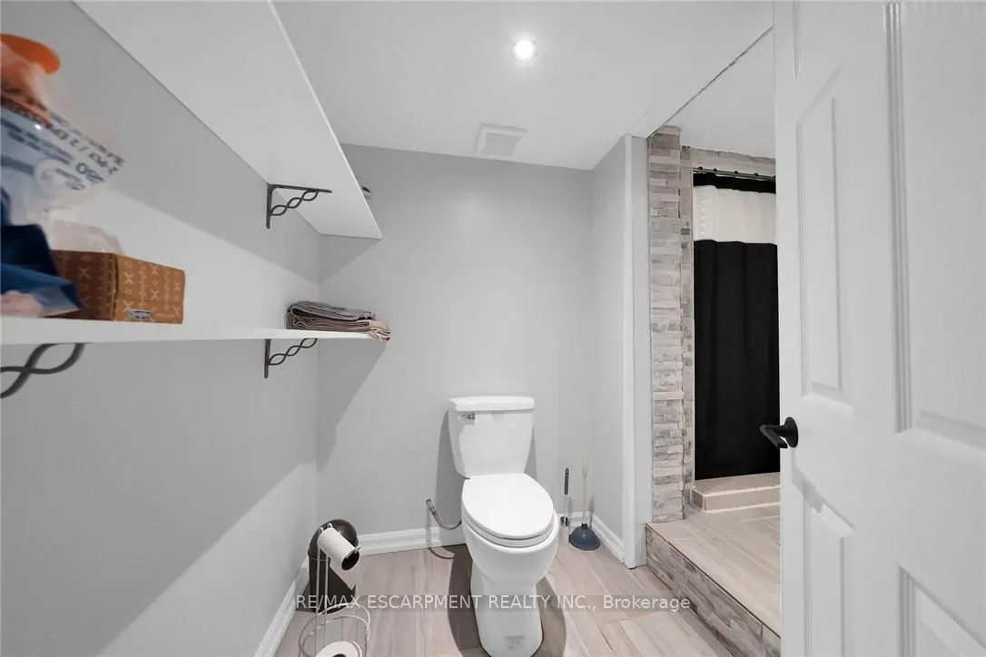 680 Haldimand 20 Road