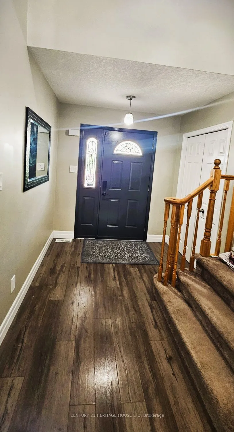 256 Sienna Crescent
