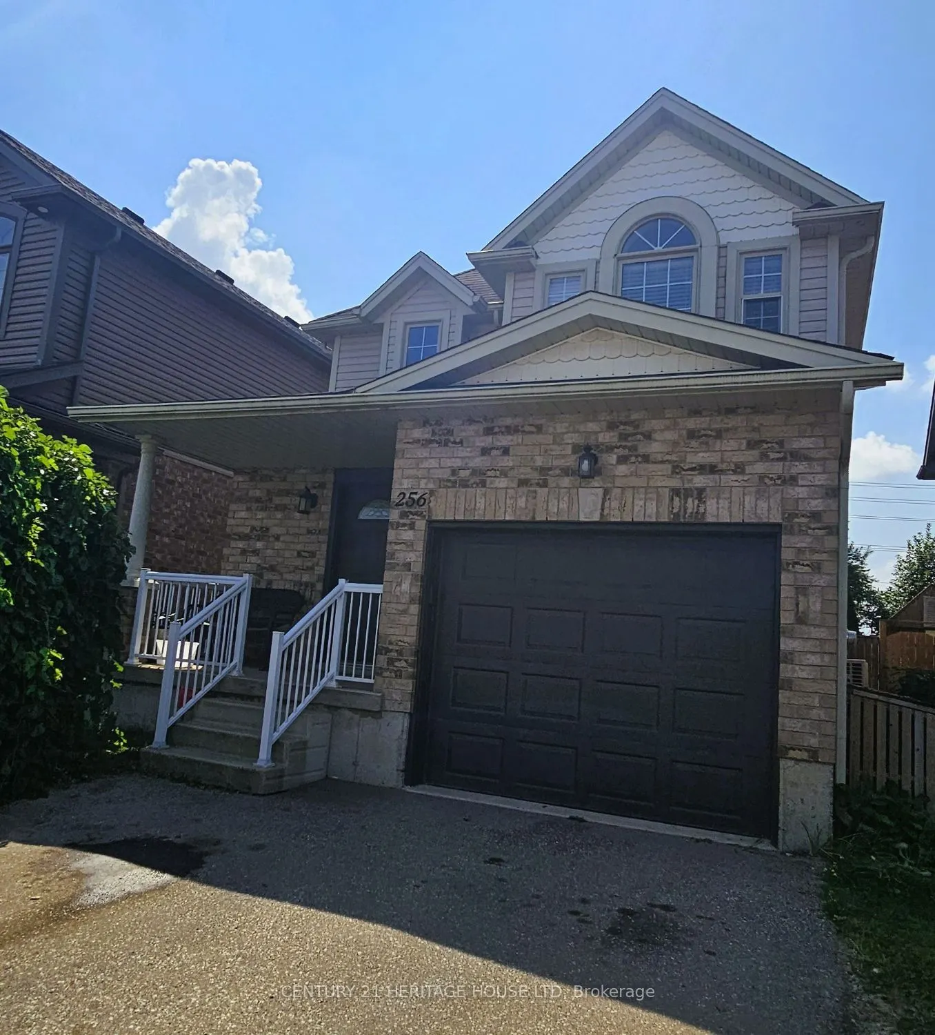 256 Sienna Crescent