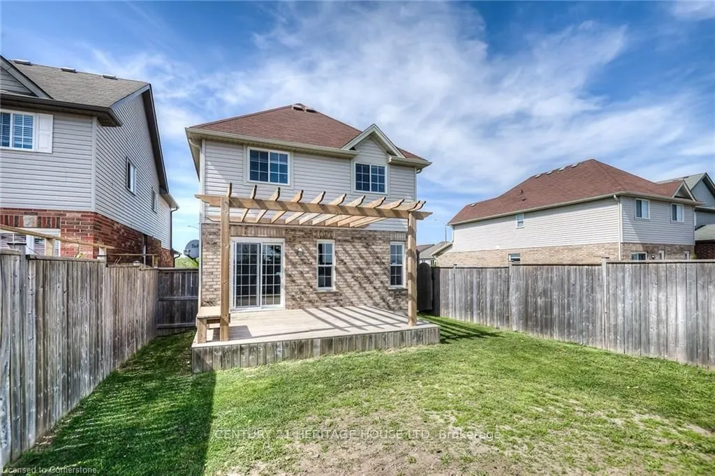256 Sienna Crescent