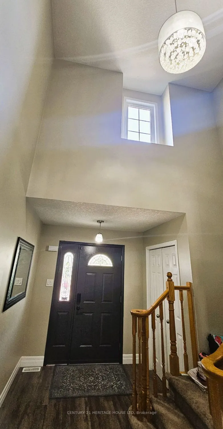 256 Sienna Crescent