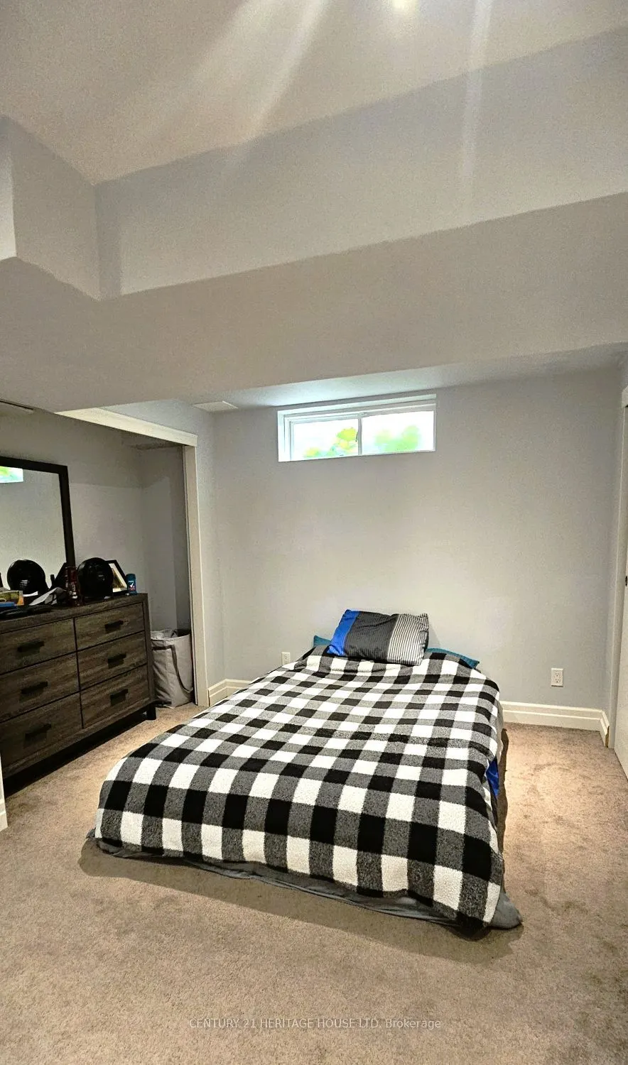 256 Sienna Crescent