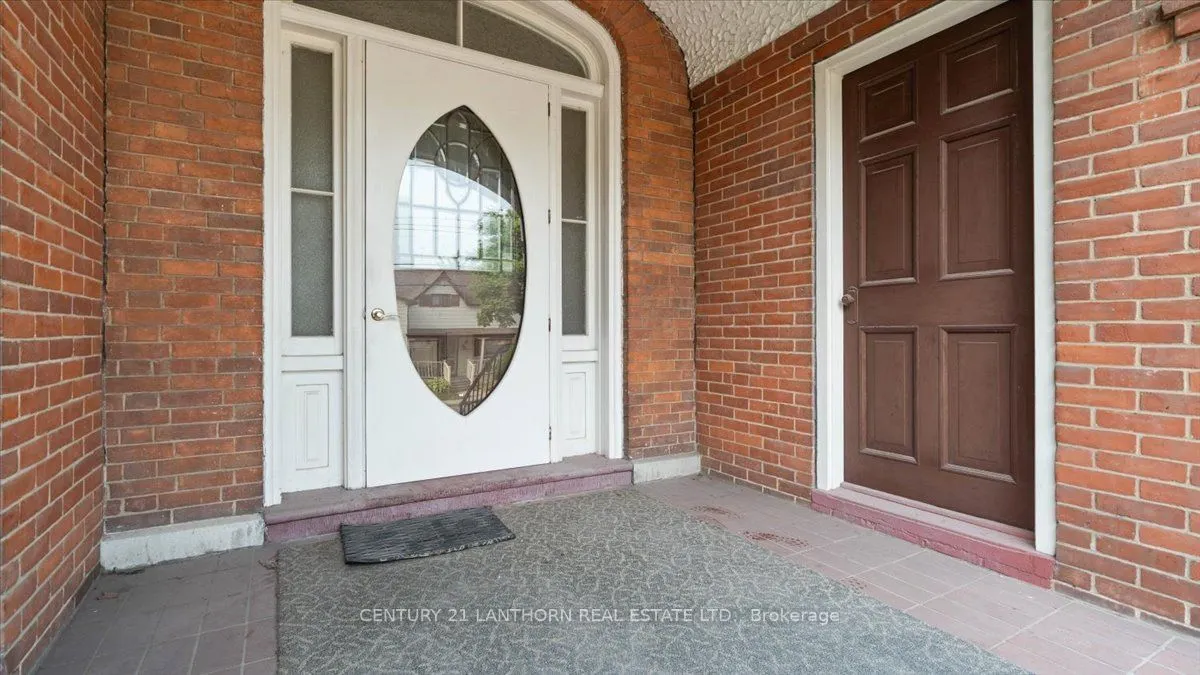 35 King Street